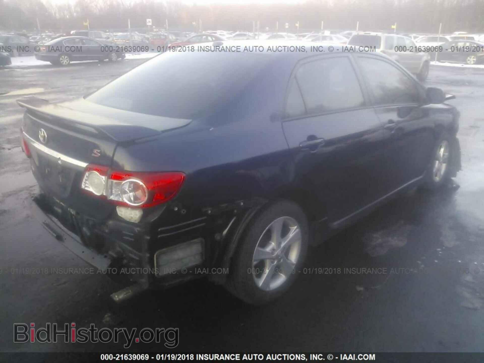 2011 Toyota Corolla - VIN: 2T1BU4EE7BC567520 - Photo 4