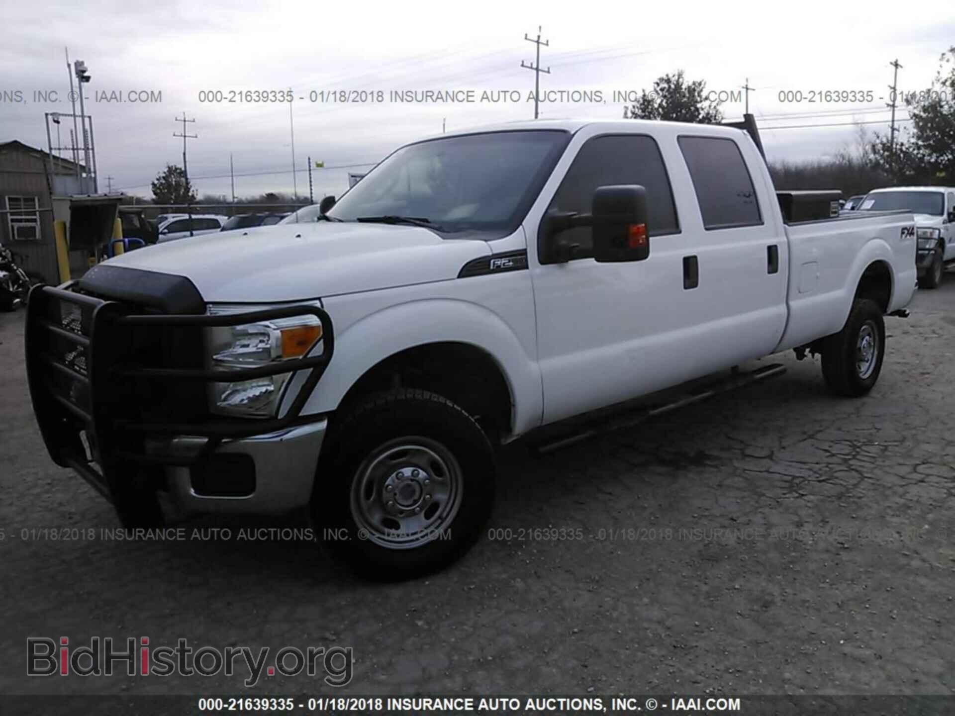2015 Ford F250 - VIN: 1FT7W2B68FEA03797 - Фото 2