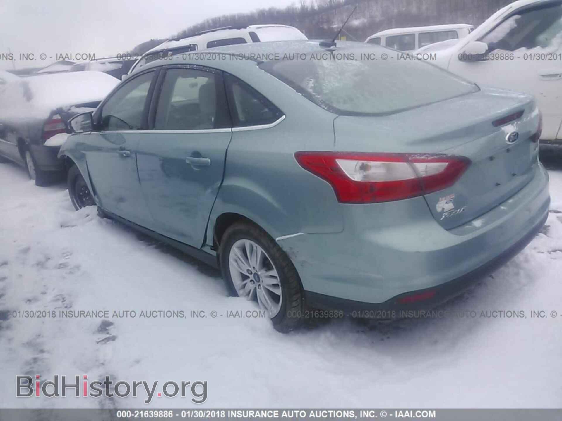 2012 Ford Focus - VIN: 1FAHP3H23CL106862 - Photo 3