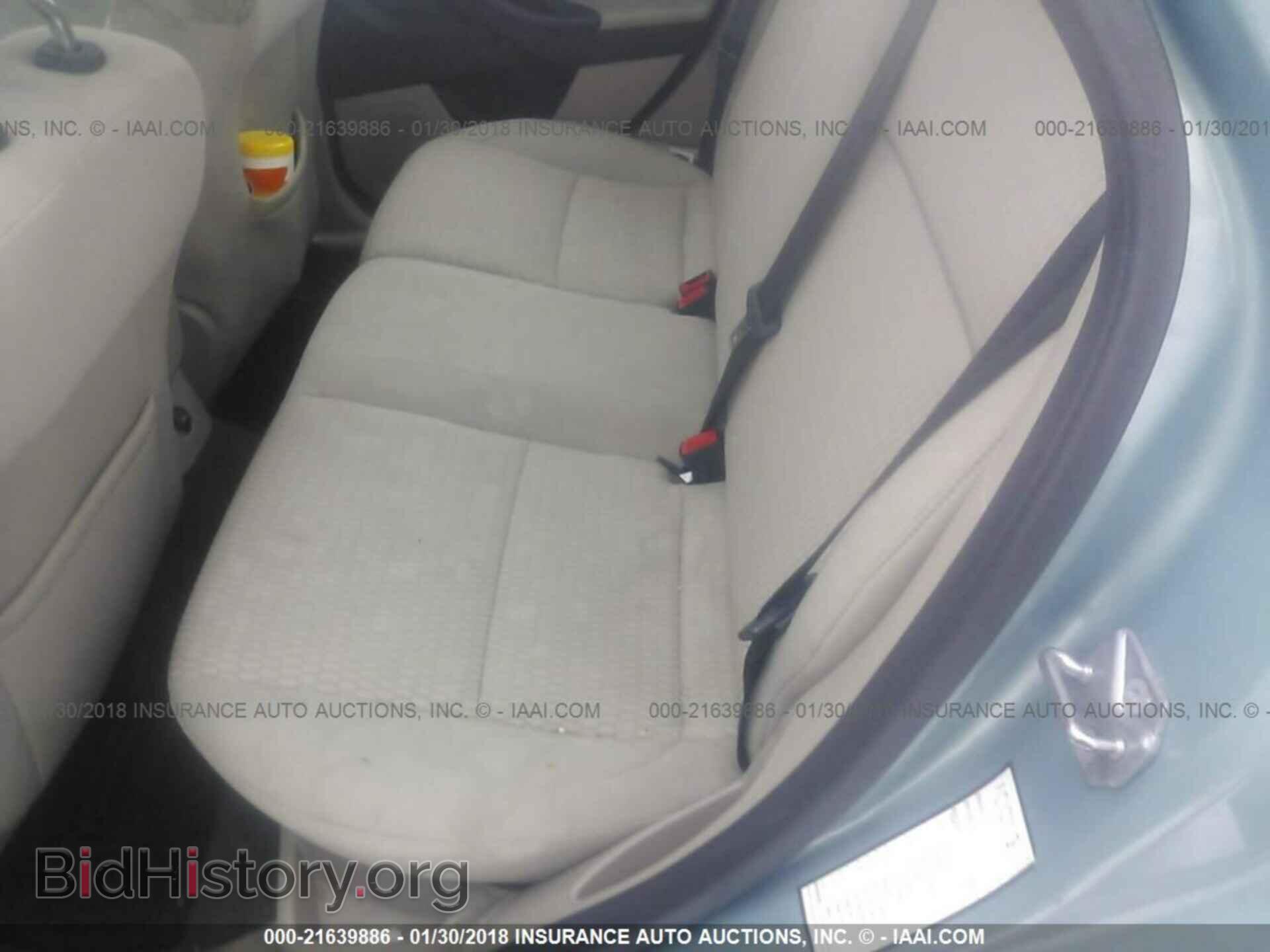 2012 Ford Focus - VIN: 1FAHP3H23CL106862 - Photo 8