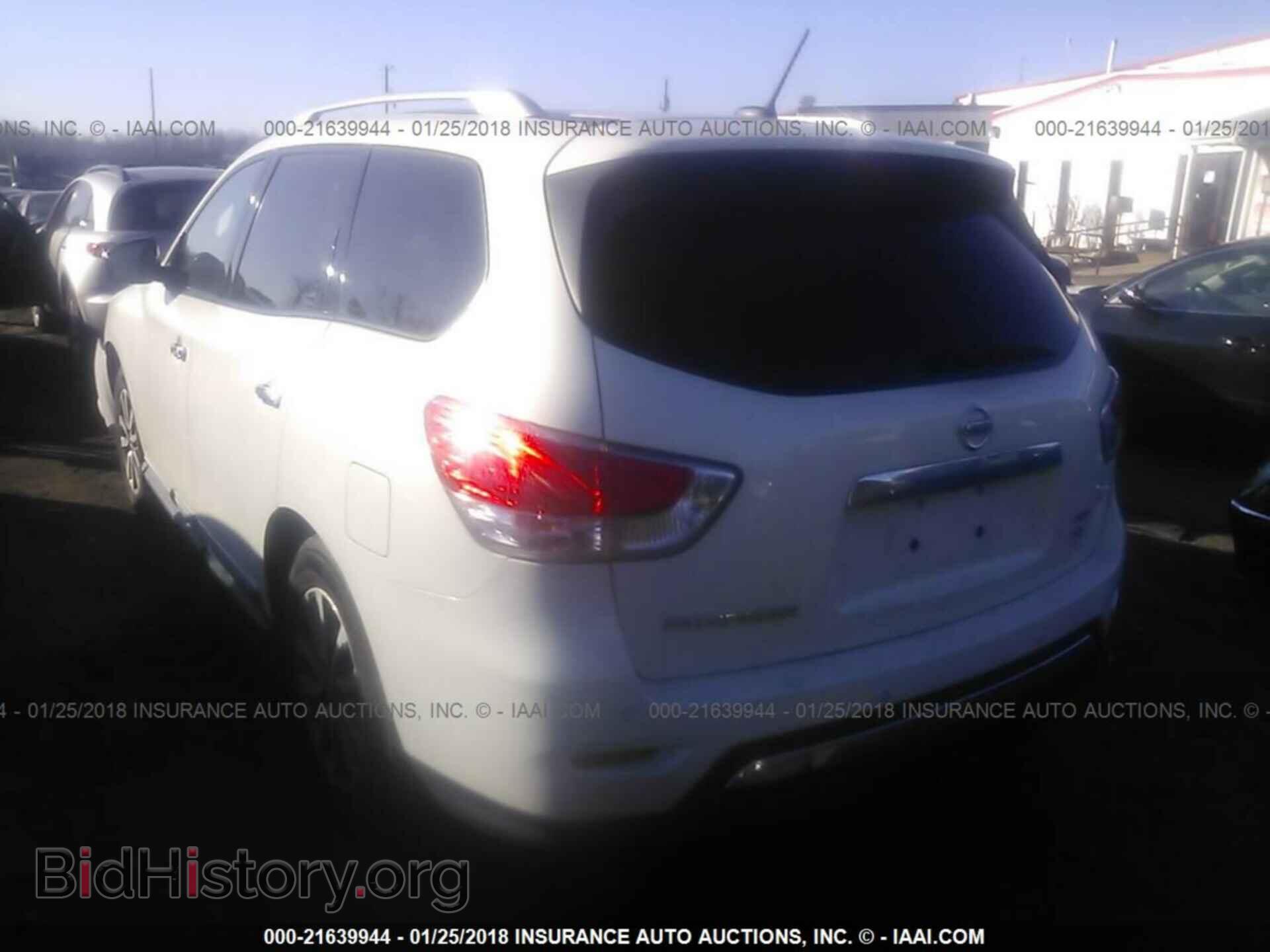 2013 Nissan Pathfinder - VIN: 5N1AR2MM1DC636462 - Фото 3