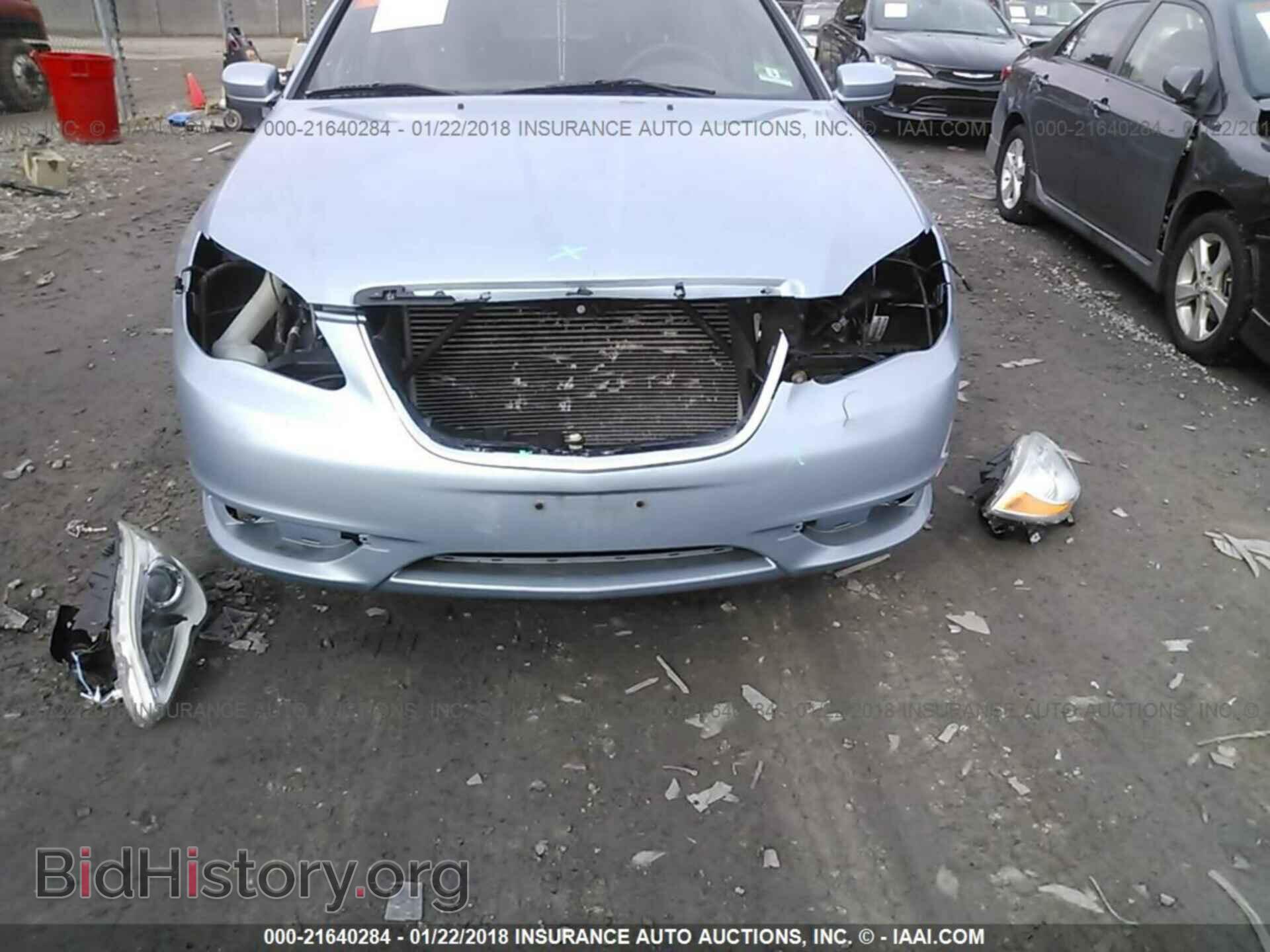 2012 Chrysler 200 - VIN: 1C3CCBBBXCN262747 - Photo 6