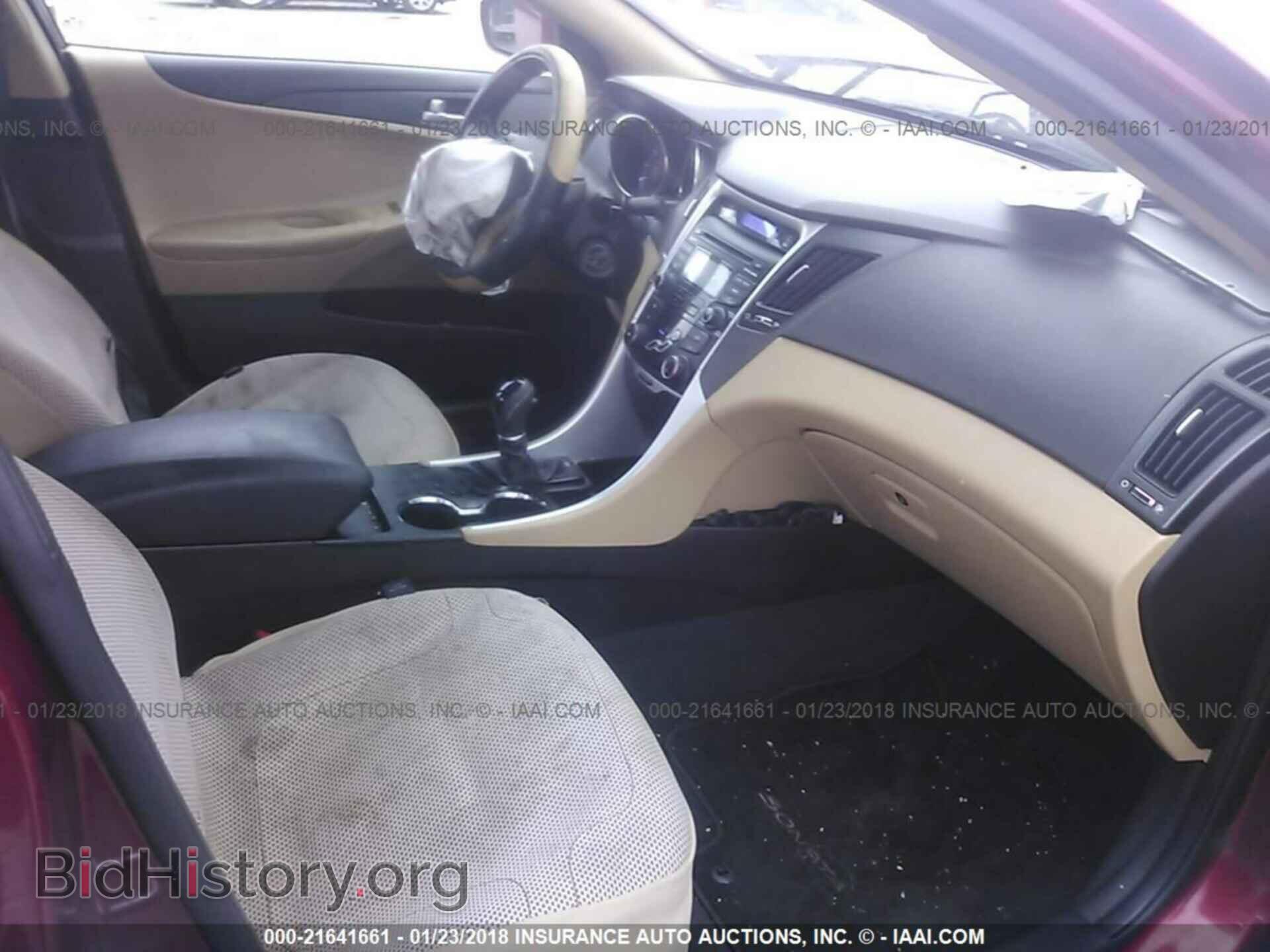 2012 Hyundai Sonata - VIN: 5NPEB4AC2CH343786 - Фото 5