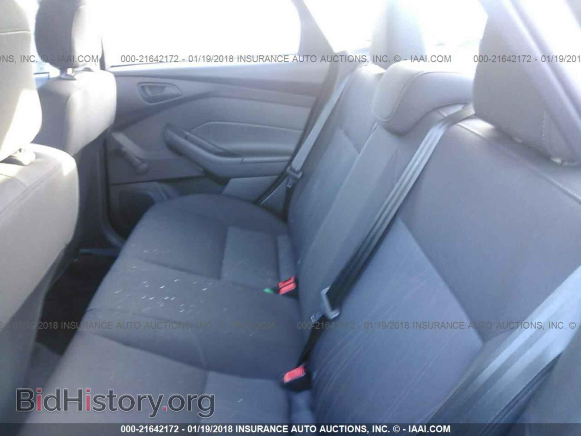 2017 Ford Focus - VIN: 1FADP3E24HL336341 - Photo 8