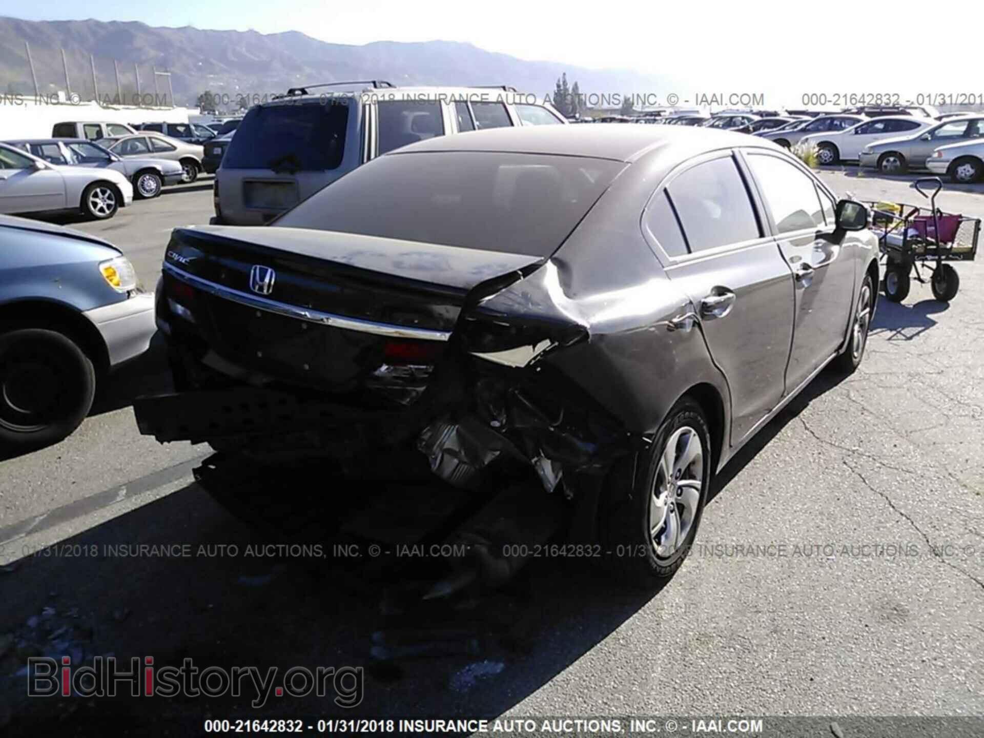 2013 Honda Civic - VIN: 19XFB2F53DE249117 - Фото 4