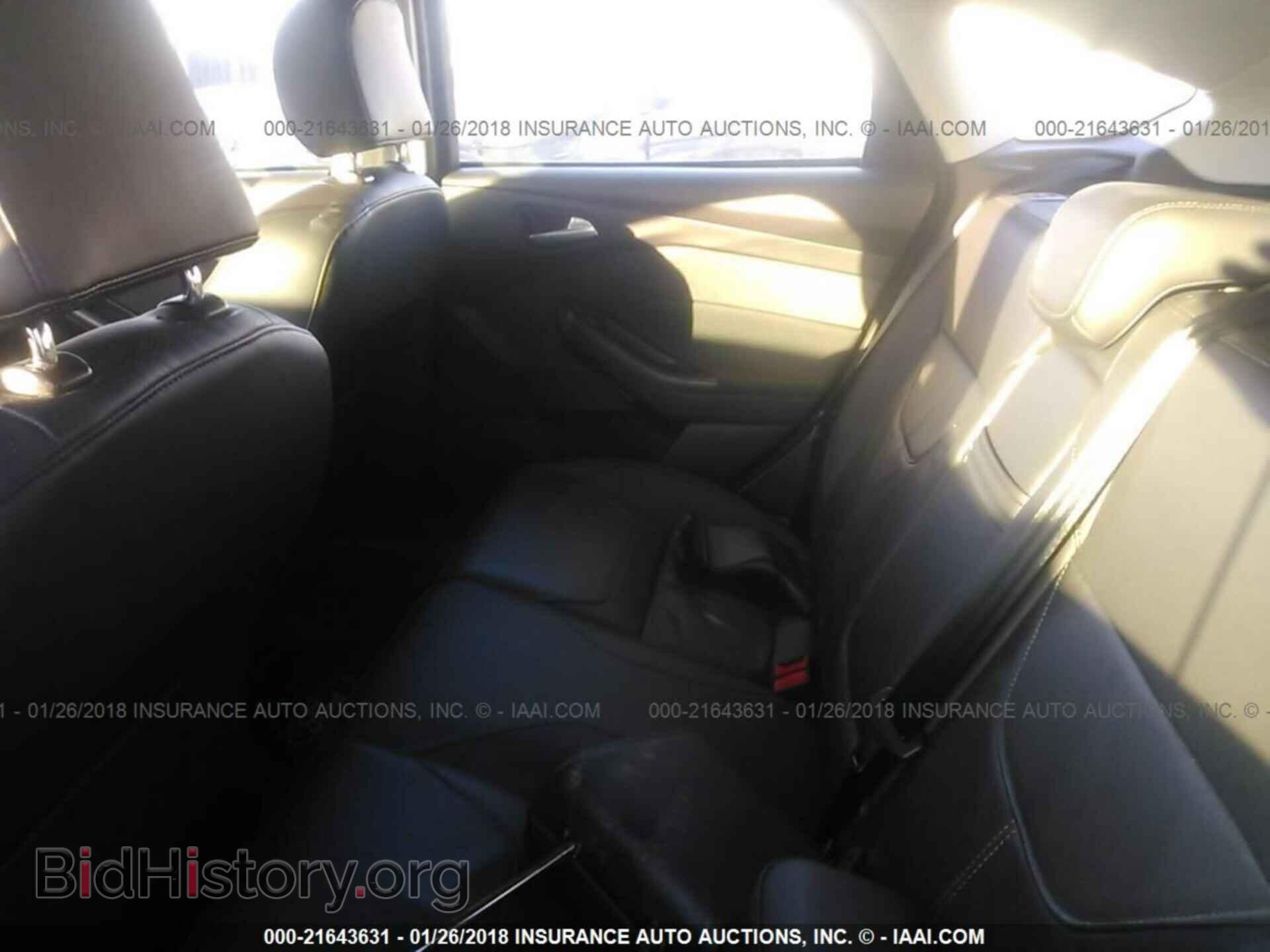 2015 Ford Focus - VIN: 1FADP3K27FL382411 - Photo 8