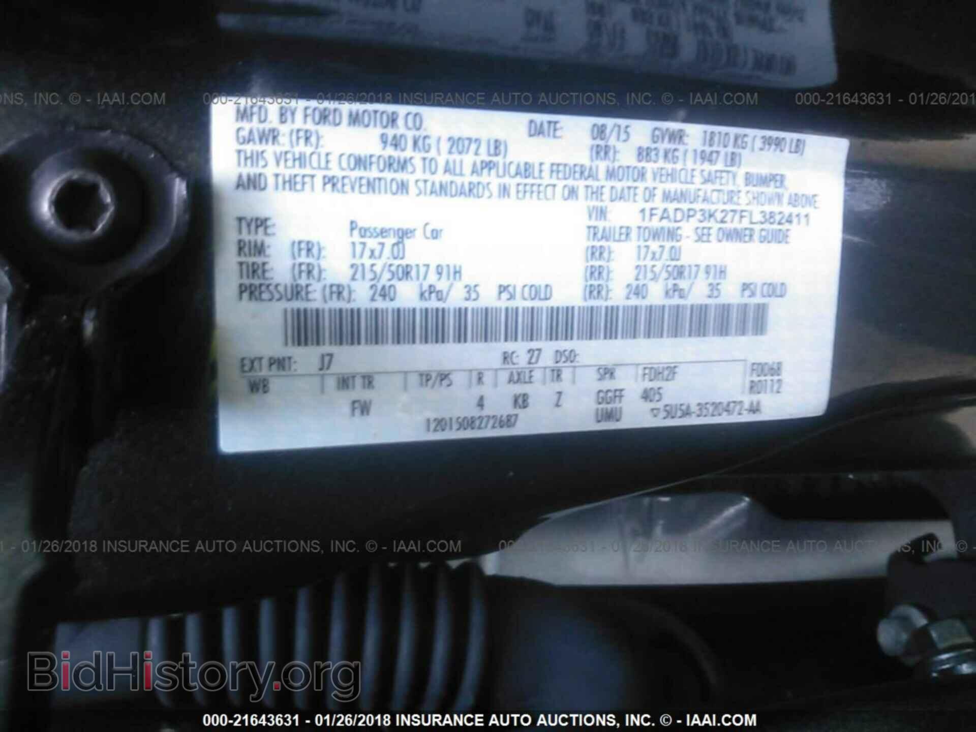2015 Ford Focus - VIN: 1FADP3K27FL382411 - Photo 9
