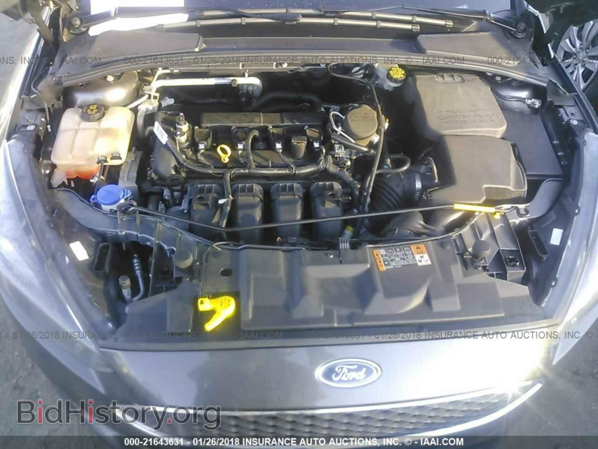 2015 Ford Focus - VIN: 1FADP3K27FL382411 - Photo 10