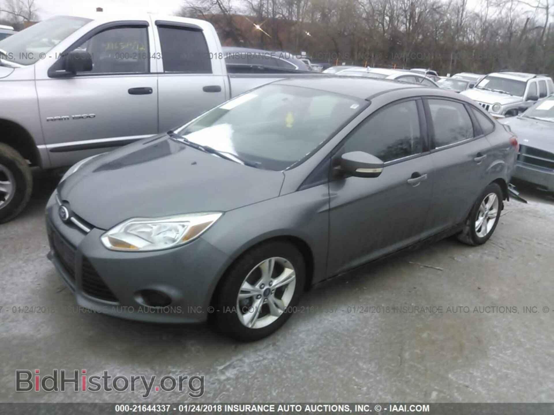 2013 Ford Focus - VIN: 1FADP3F25DL245295 - Photo 2