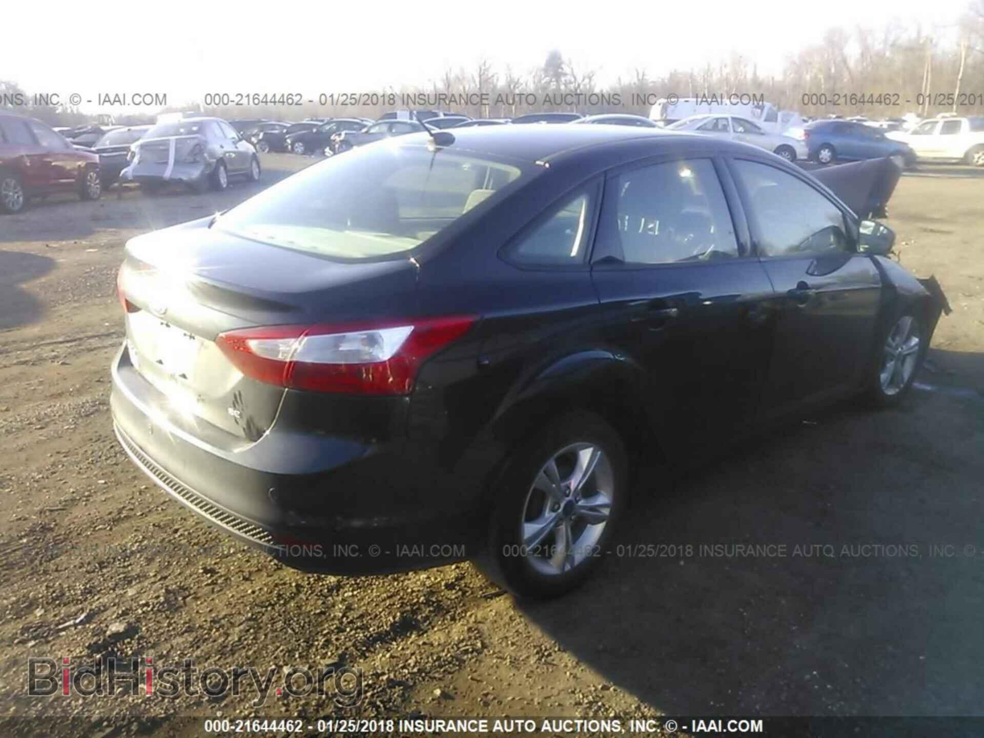 2014 Ford Focus - VIN: 1FADP3F22EL251248 - Фото 4