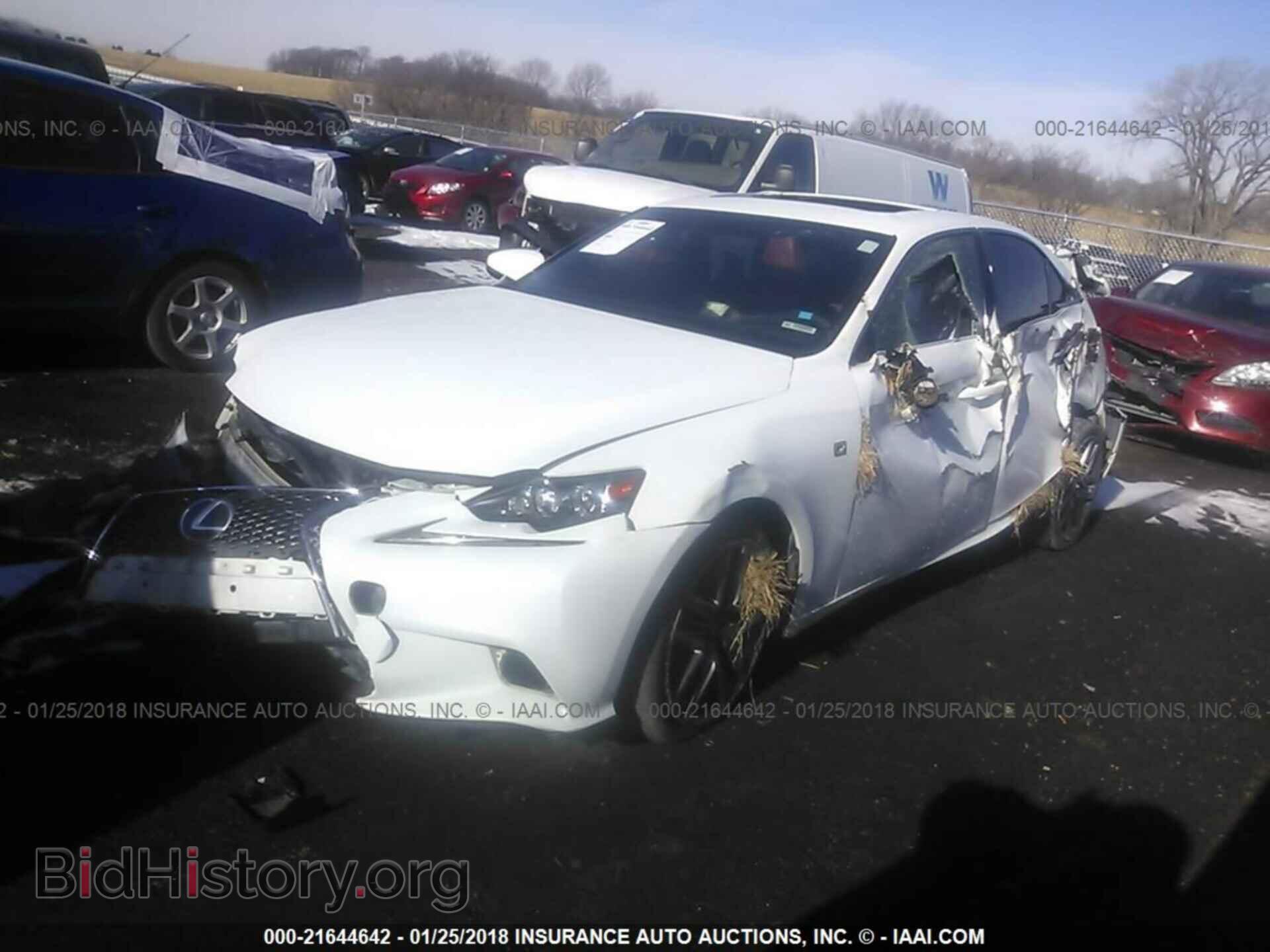 2014 Lexus Is - VIN: JTHCF1D22E5000894 - Photo 2