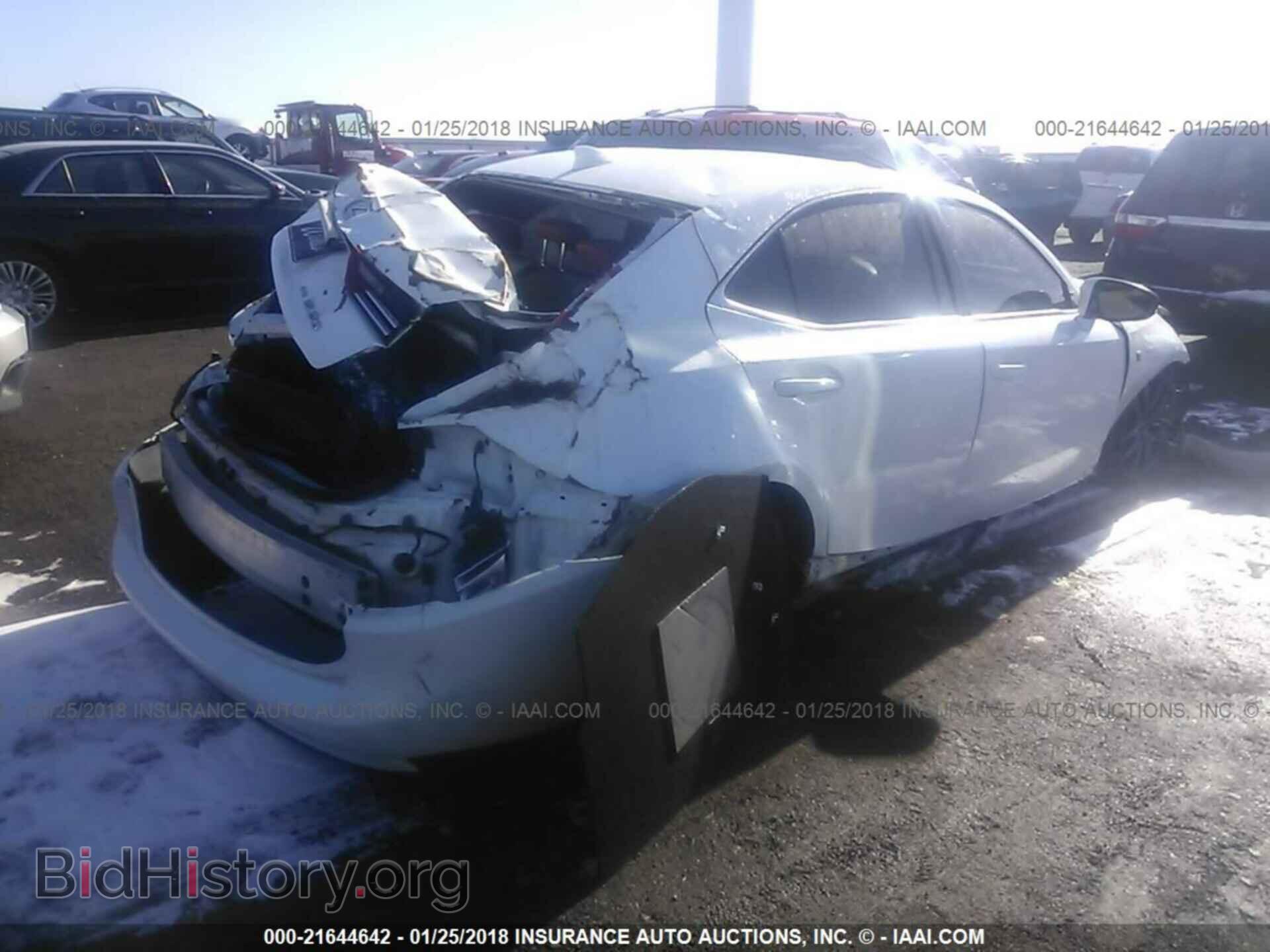 2014 Lexus Is - VIN: JTHCF1D22E5000894 - Photo 4