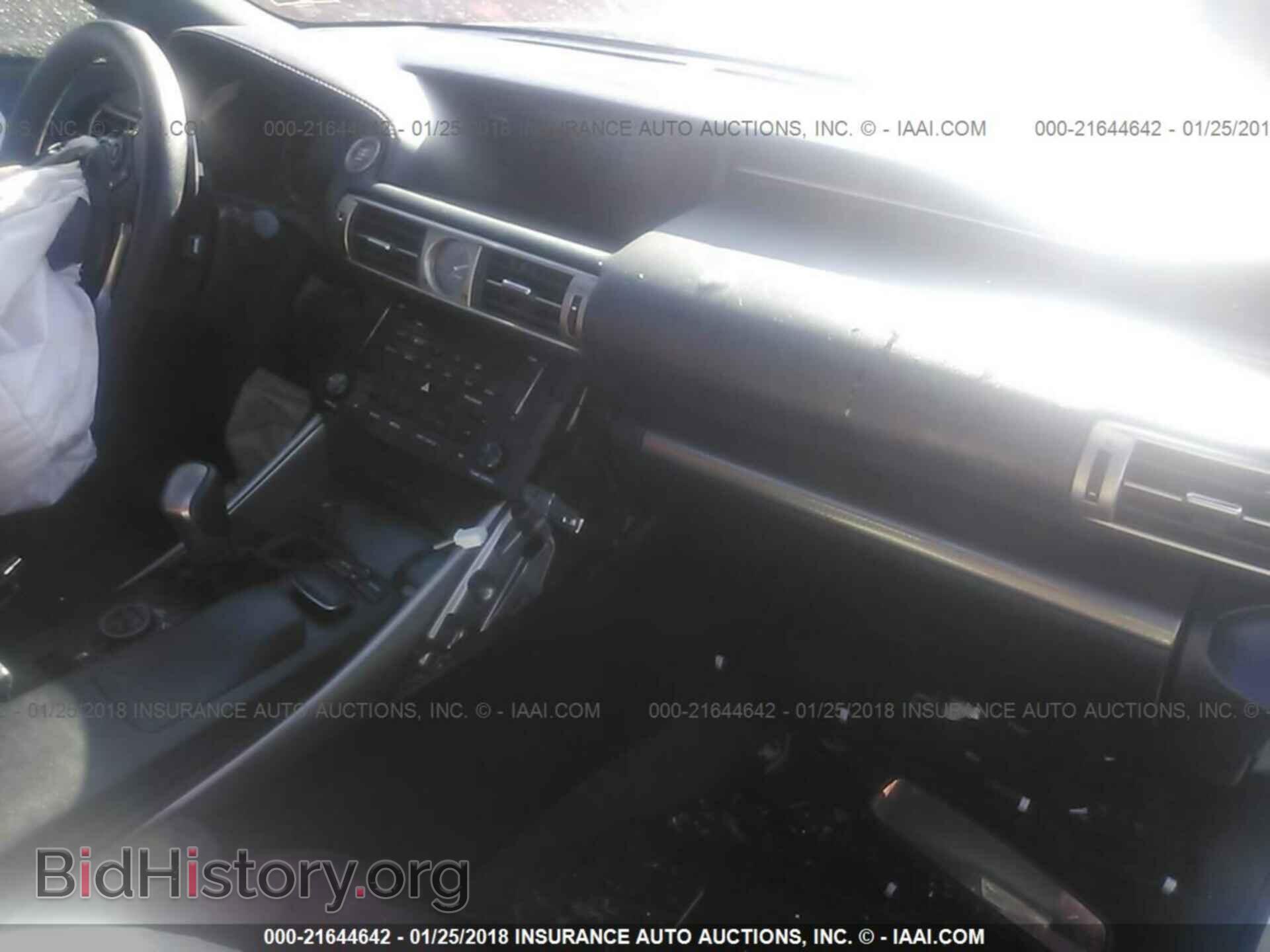 2014 Lexus Is - VIN: JTHCF1D22E5000894 - Photo 5
