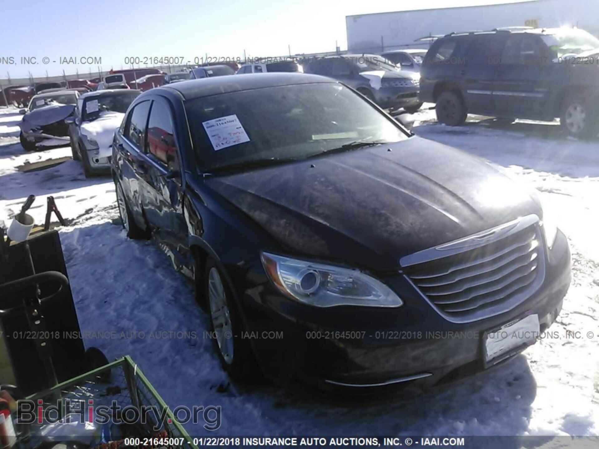 Фотография 1C3CCBBG7CN307879 - Chrysler 200 2012