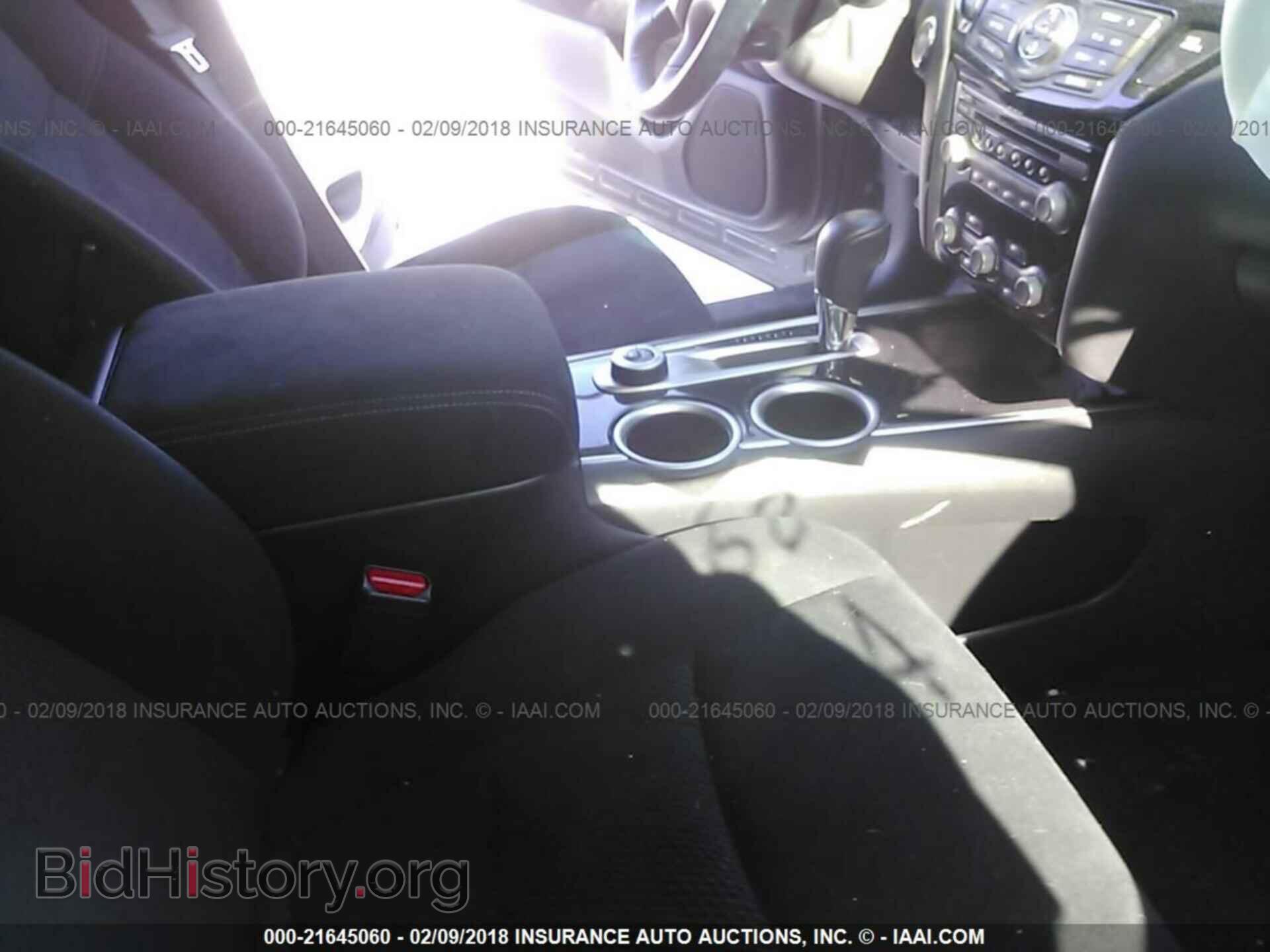 2015 Nissan Pathfinder - VIN: 5N1AR2MN2FC617656 - Фото 5