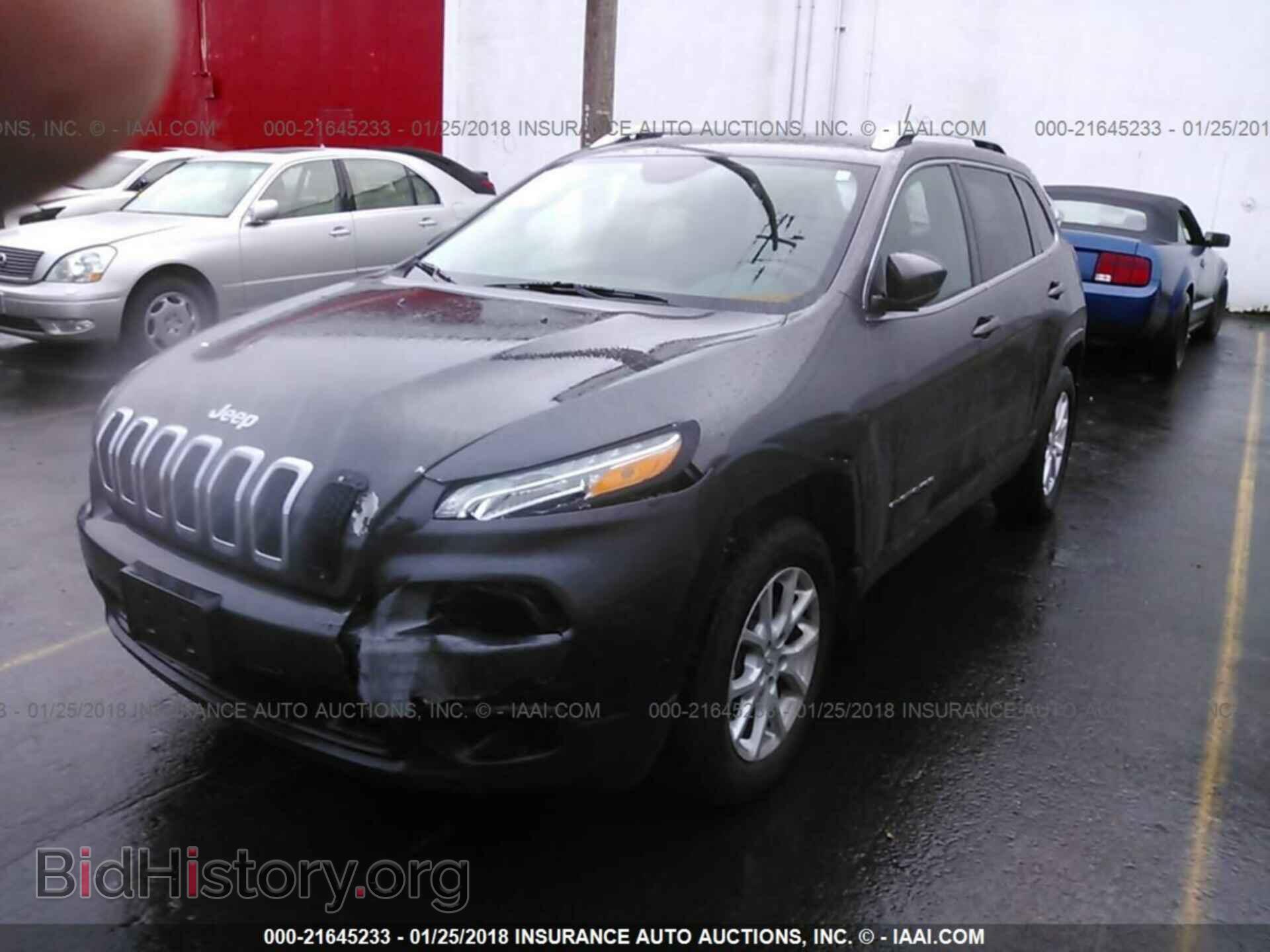 2014 Jeep Cherokee - VIN: 1C4PJMCS4EW230242 - Фото 2