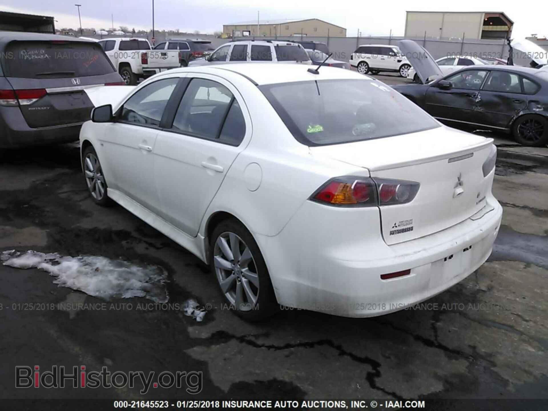 2014 Mitsubishi Lancer - VIN: JA32U8FW1EU020781 - Фото 3
