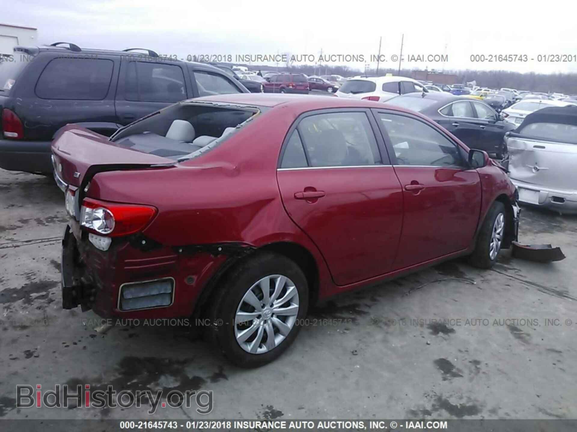 2013 Toyota Corolla - VIN: 5YFBU4EE5DP198904 - Photo 4