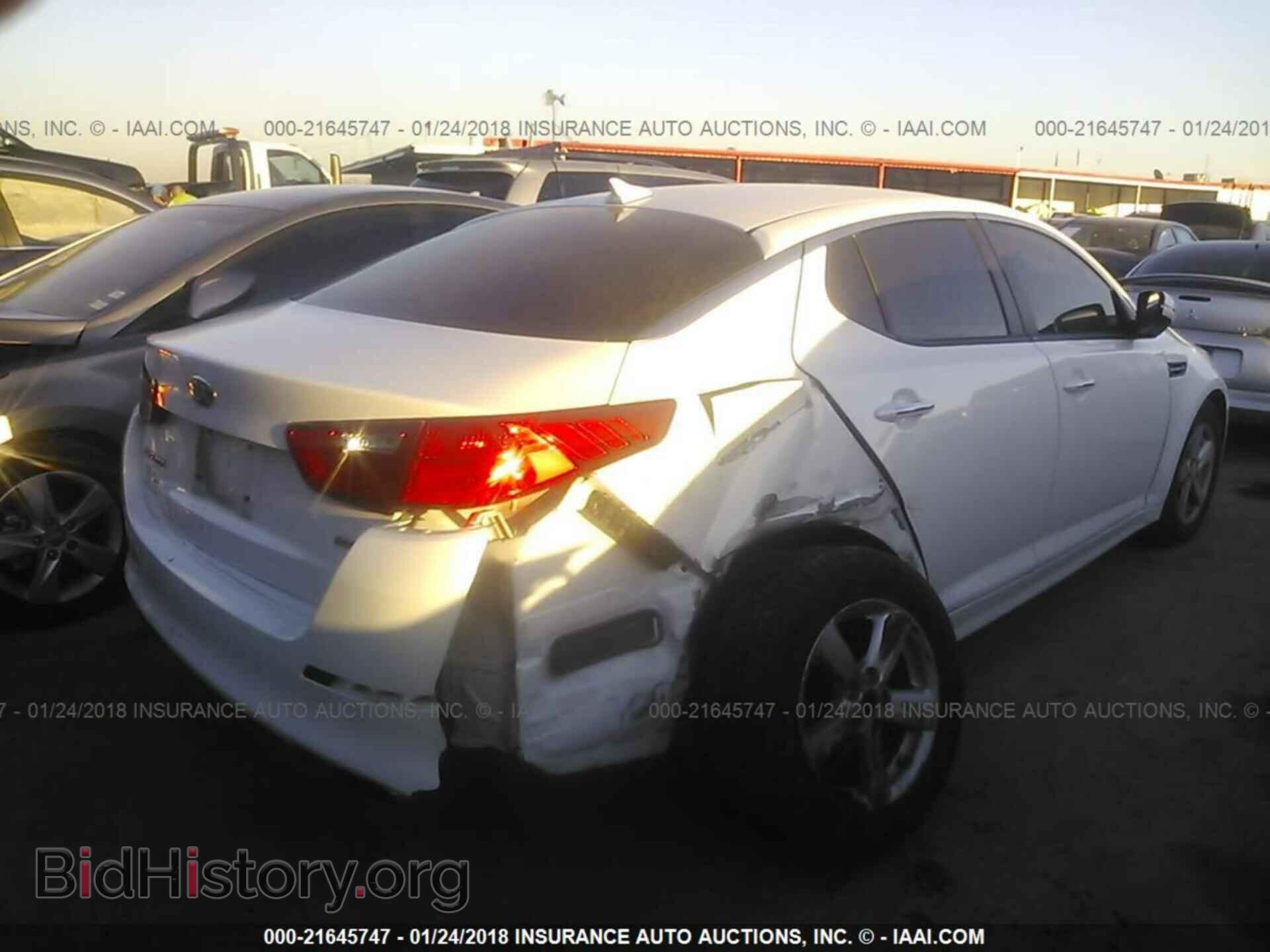 2014 Kia Optima - VIN: KNAGM4A79E5470637 - Фото 4