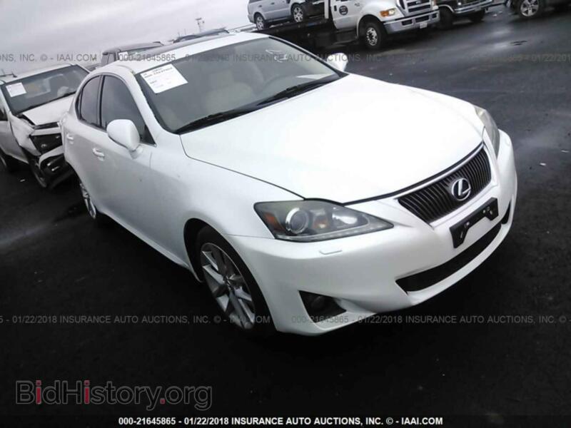 2011 Lexus IS (VIN JTHCE5C28B5000549) — фото 1 из 10, IAAI, повреждение: правая задняя часть