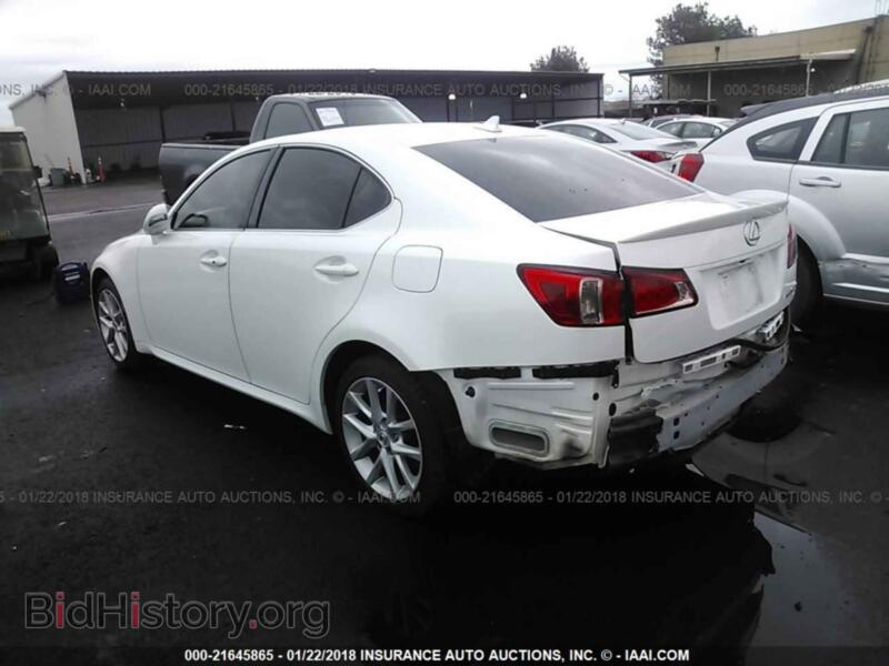 2011 Lexus IS (VIN JTHCE5C28B5000549) — фото 3 из 10