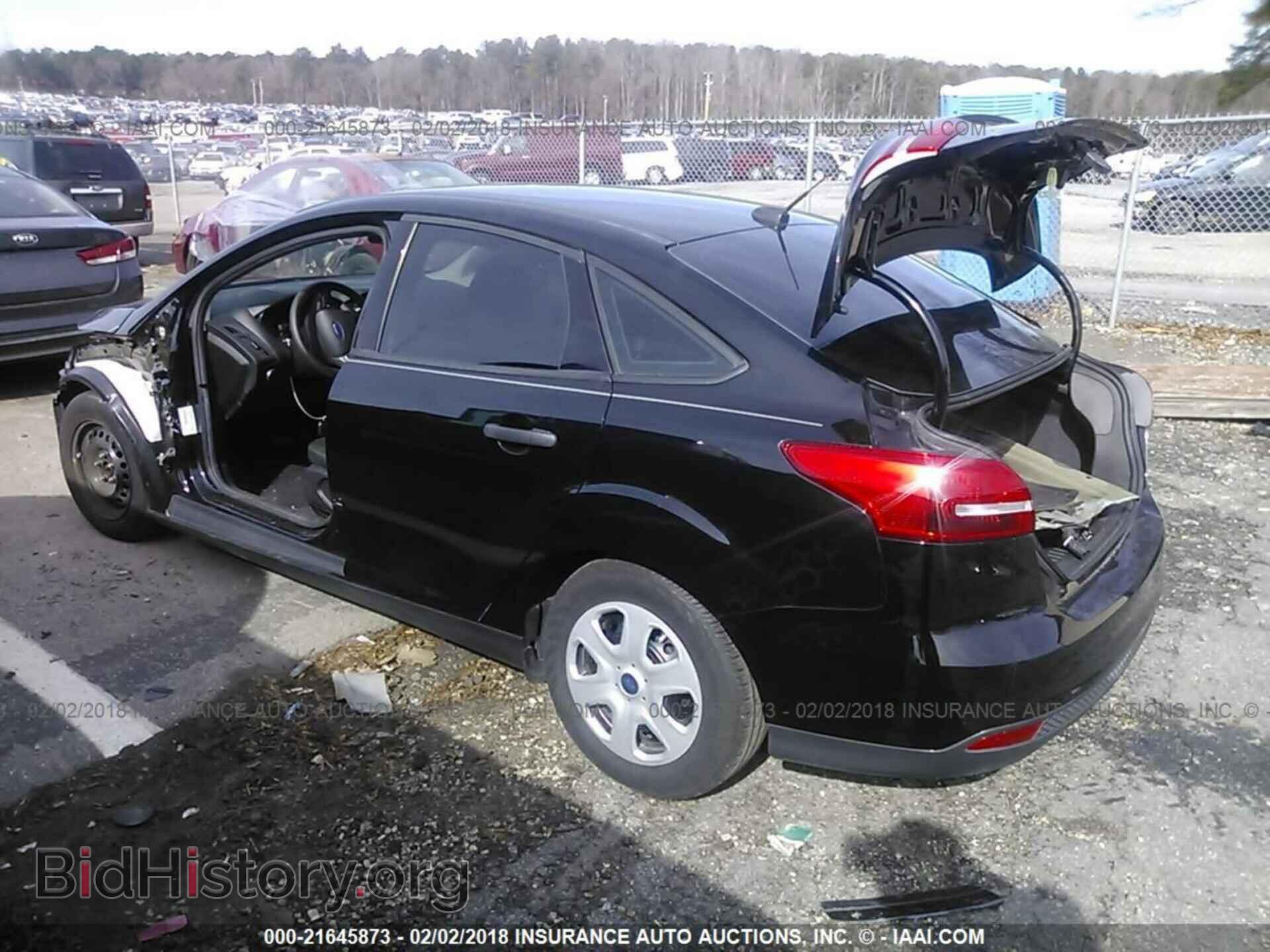 2016 Ford Focus - VIN: 1FADP3E22GL376805 - Фото 3