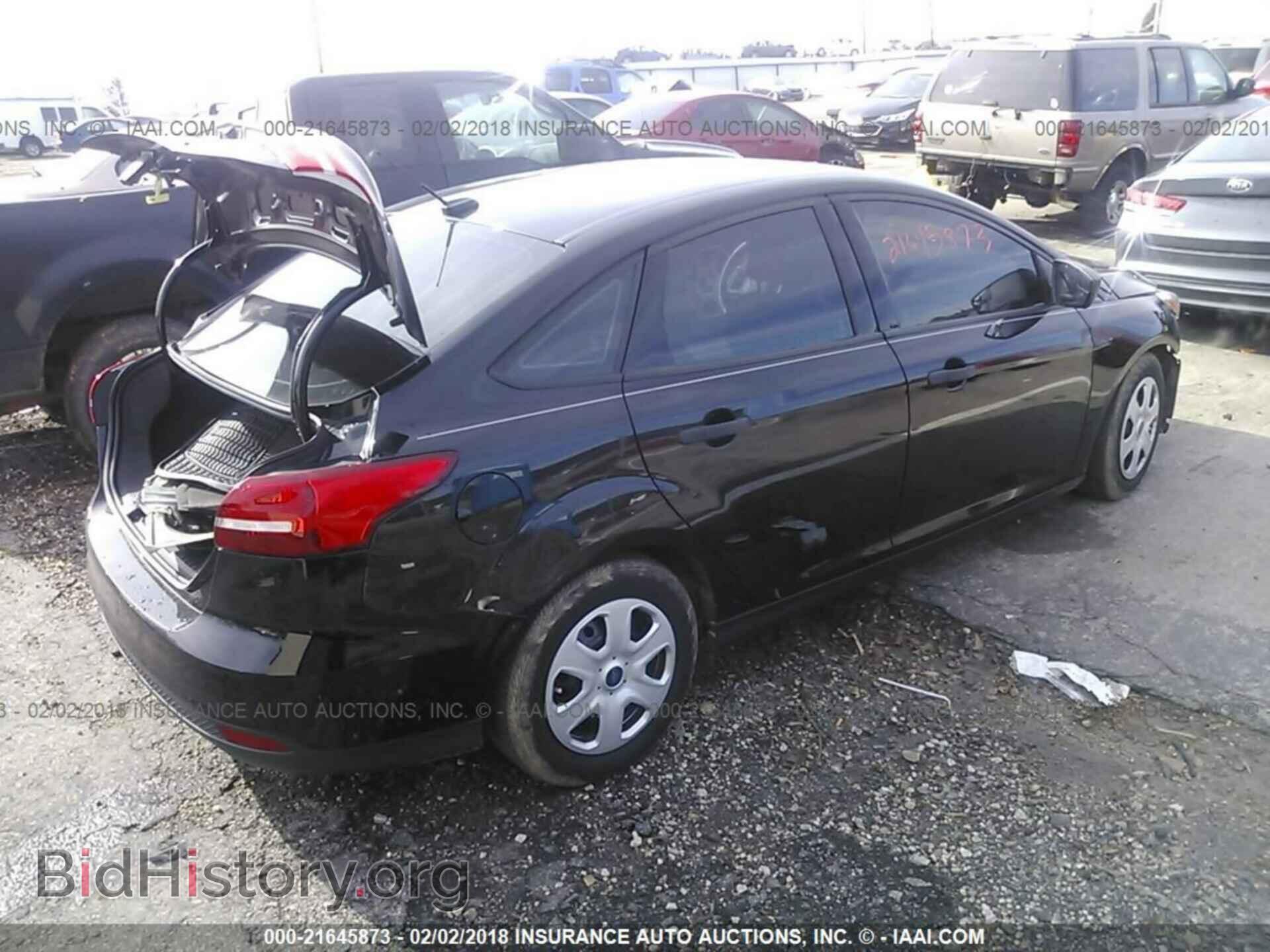 2016 Ford Focus - VIN: 1FADP3E22GL376805 - Фото 4