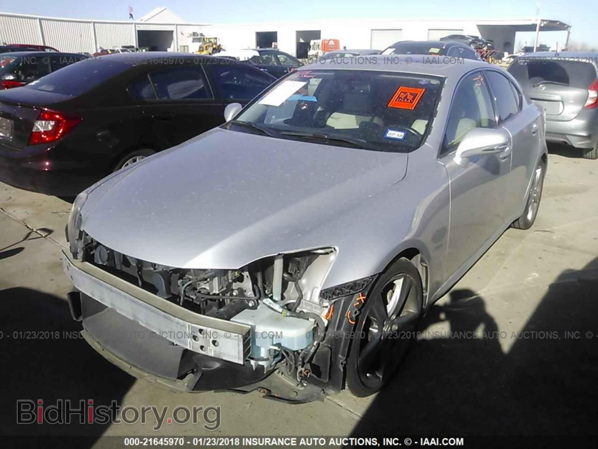 2012 Lexus Is - VIN: JTHBF5C20C5181009 - Photo 2