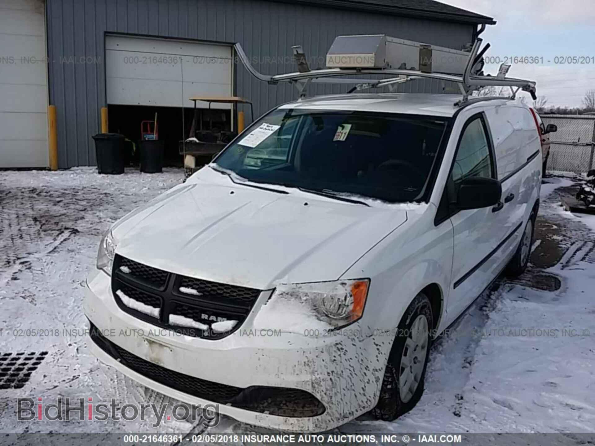 2014 Ram Tradesman - VIN: 2C4JRGAG9ER389913 - Фото 2