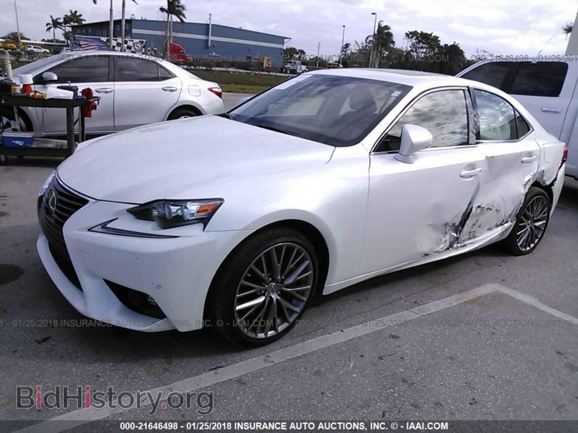 2016 Lexus Is - VIN: JTHBA1D24G5002174 - Фото 2