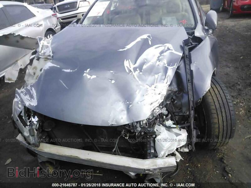 2012 Lexus IS (VIN JTHBF5C24C5162043) — фото 6 из 10