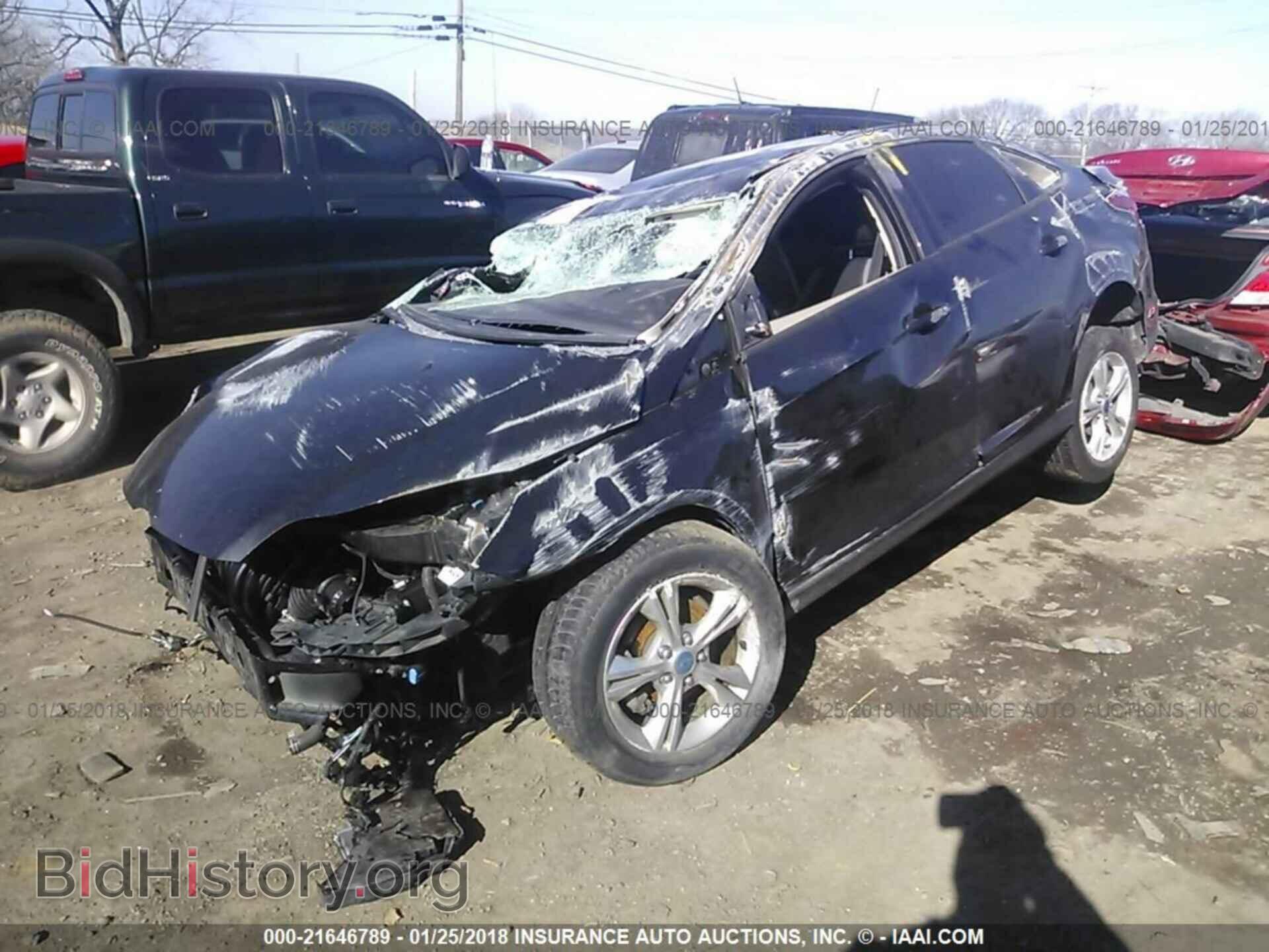 2013 Ford Focus - VIN: 1FADP3F20DL267236 - Photo 2