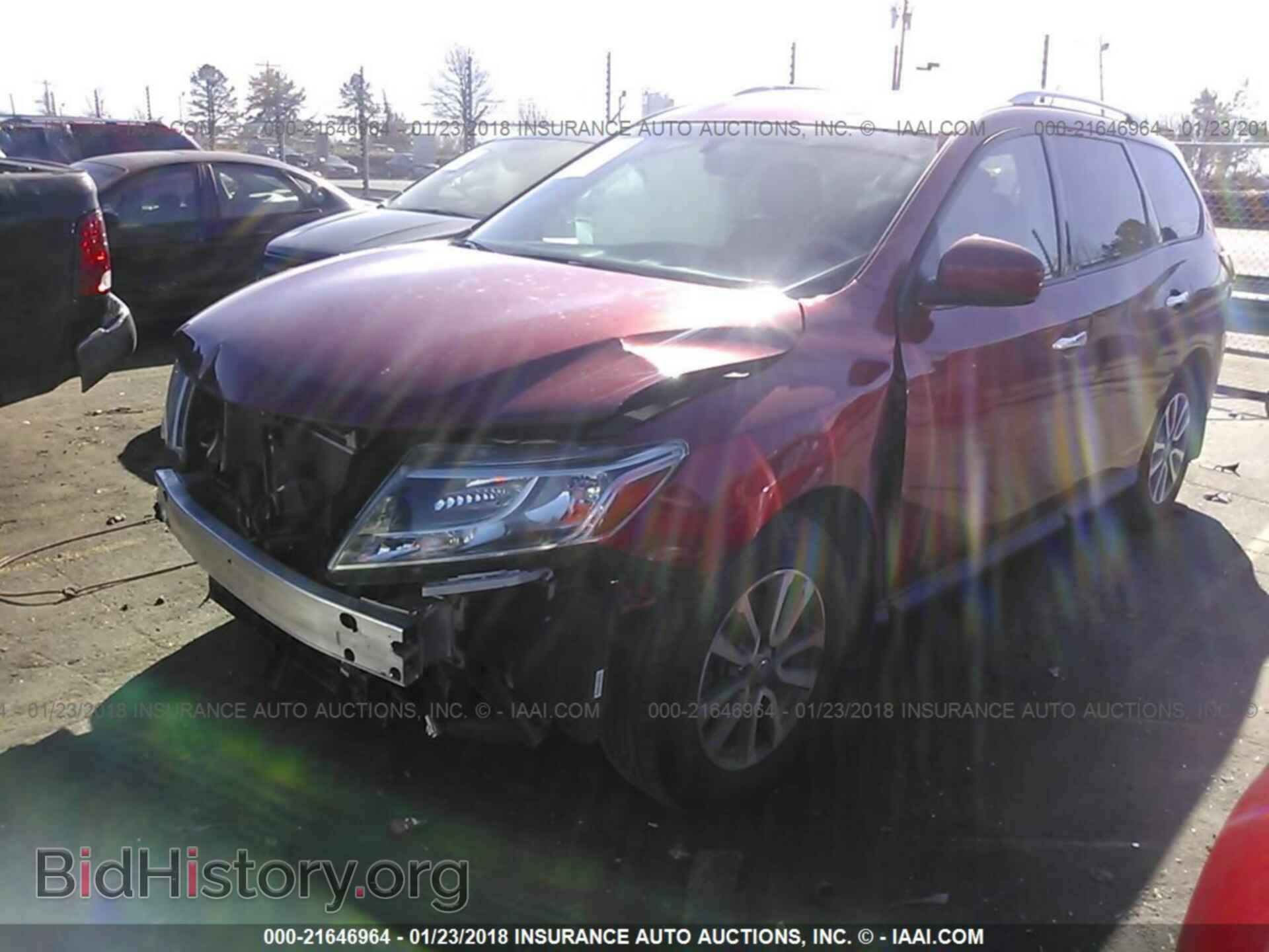 2015 Nissan Pathfinder - VIN: 5N1AR2MN1FC615249 - Фото 2