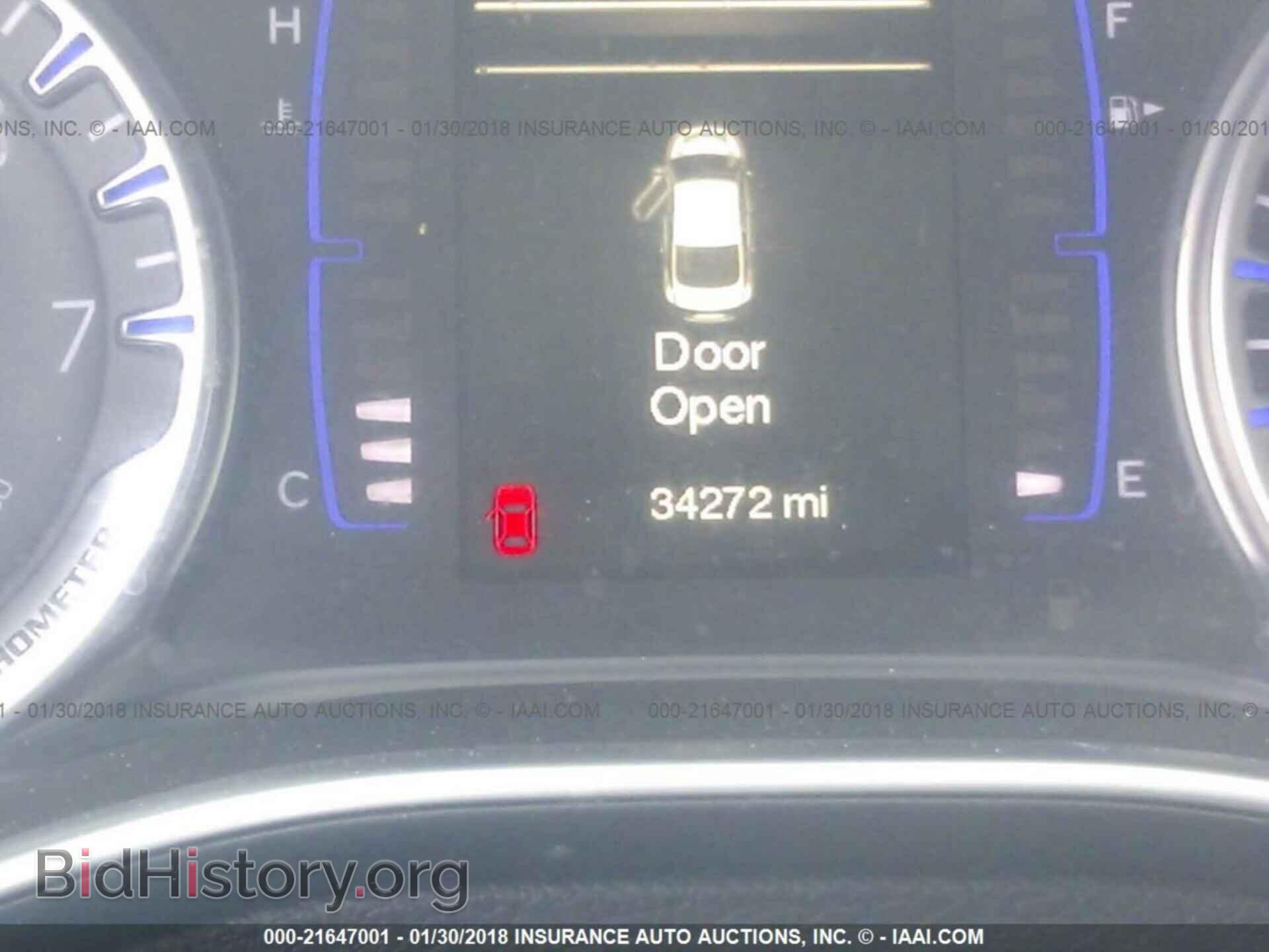 2015 Chrysler 200 - VIN: 1C3CCCFB8FN560699 - Photo 7