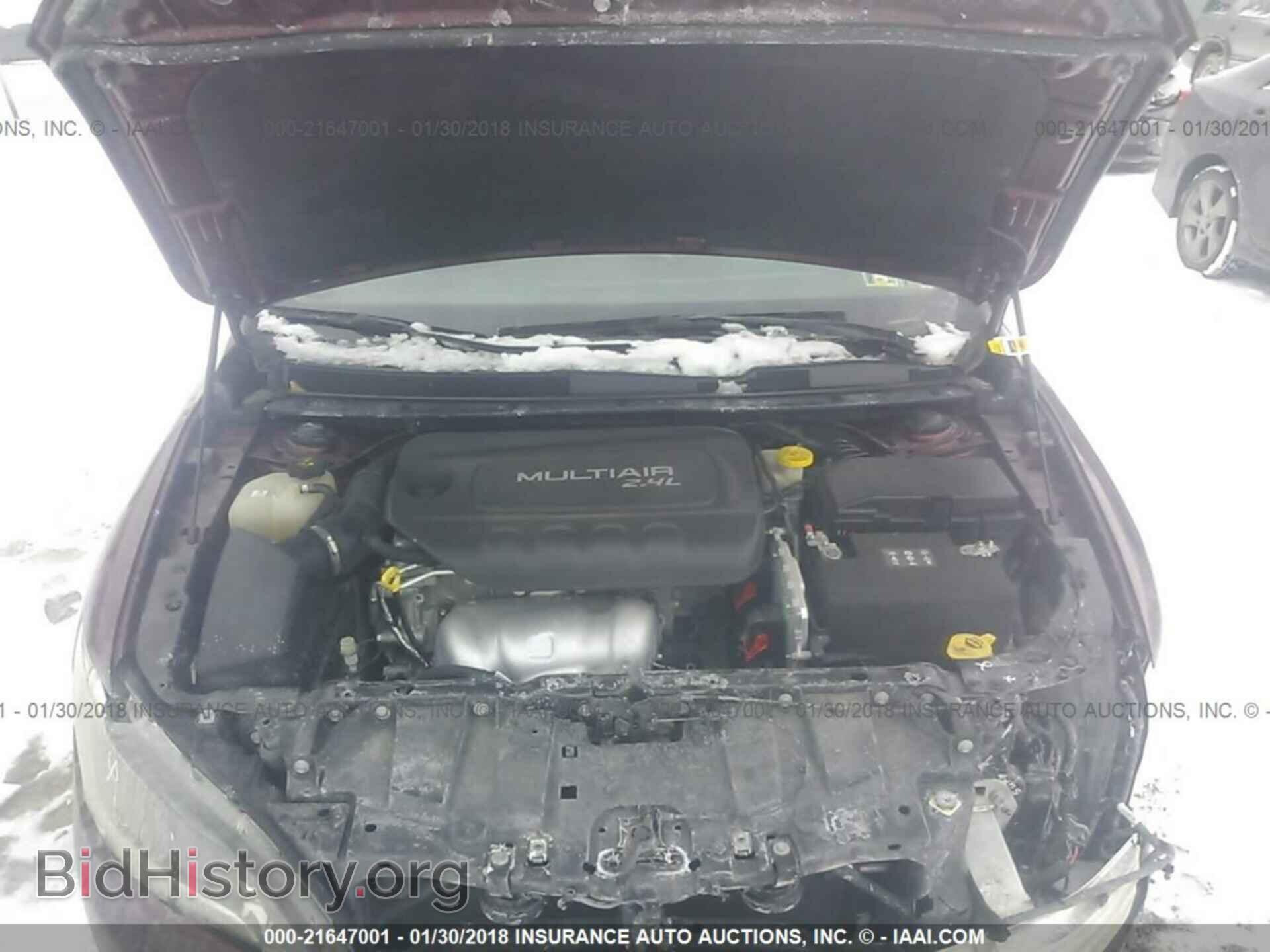 2015 Chrysler 200 - VIN: 1C3CCCFB8FN560699 - Photo 10