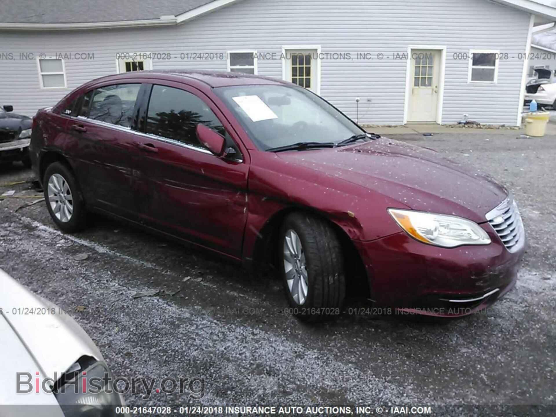 Photo 1C3CCBBB7DN754654 - Chrysler 200 2013