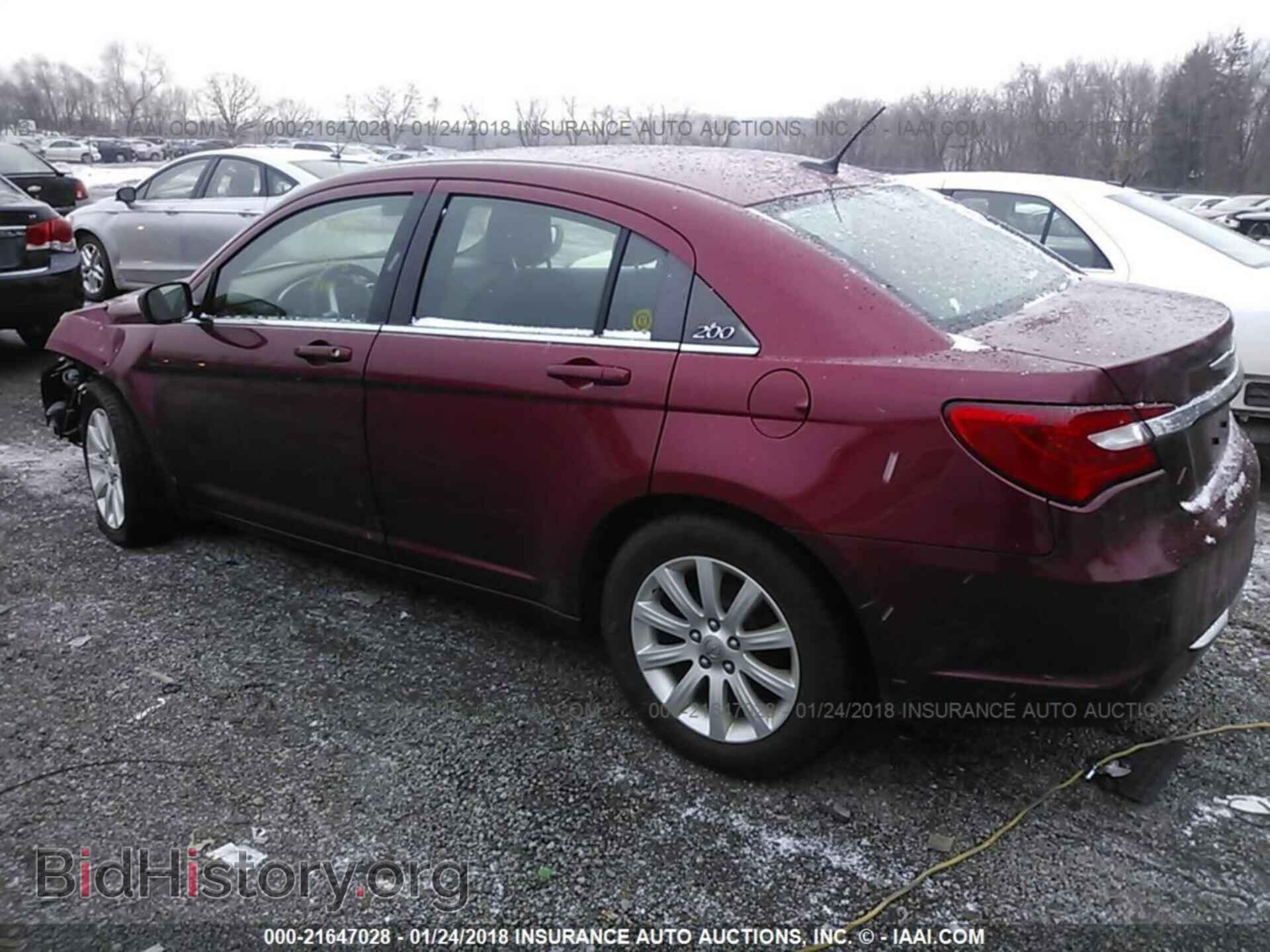2013 Chrysler 200 - VIN: 1C3CCBBB7DN754654 - Photo 3