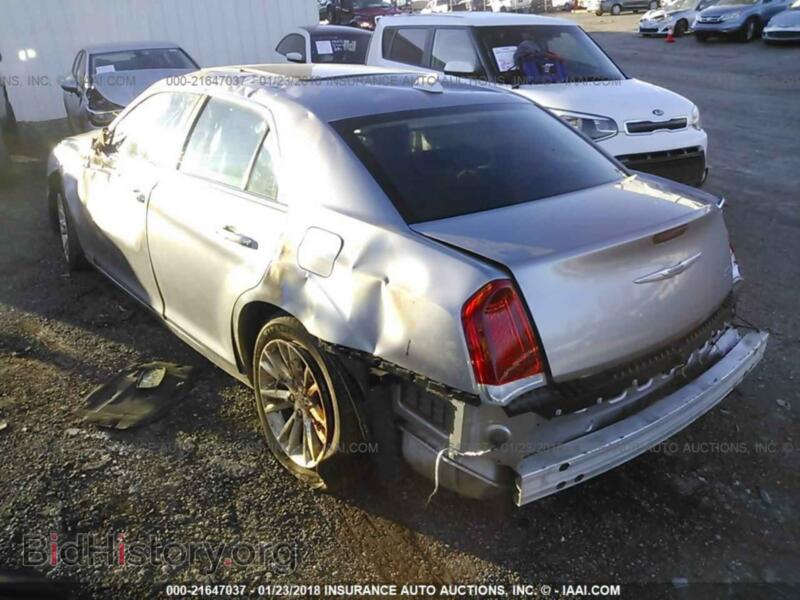 2017 Chrysler 300C (VIN 2C3CCAEG8HH616217) — фото 3 из 10