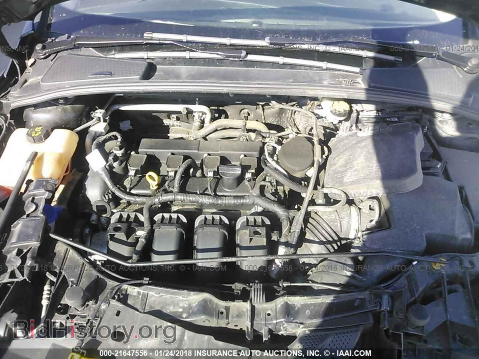 2016 Ford Focus - VIN: 1FADP3E22GL280074 - Photo 10