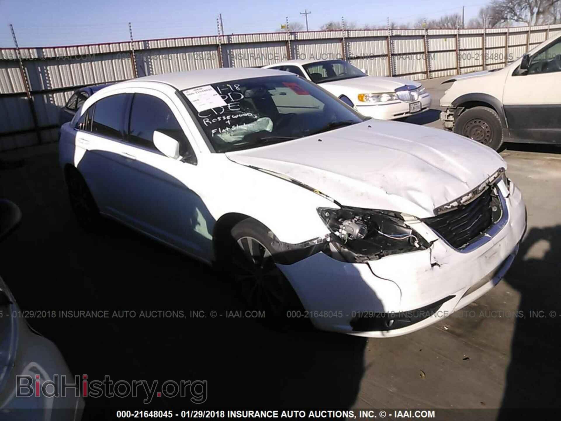 Photo 1C3CCBBG2DN744559 - Chrysler 200 2013