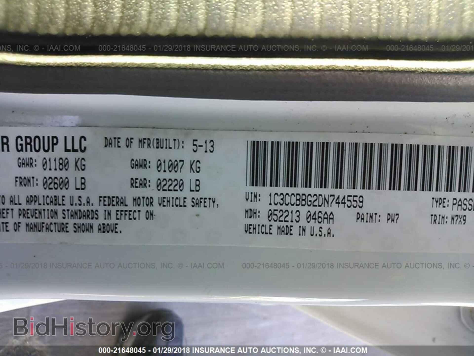 2013 Chrysler 200 - VIN: 1C3CCBBG2DN744559 - Photo 9