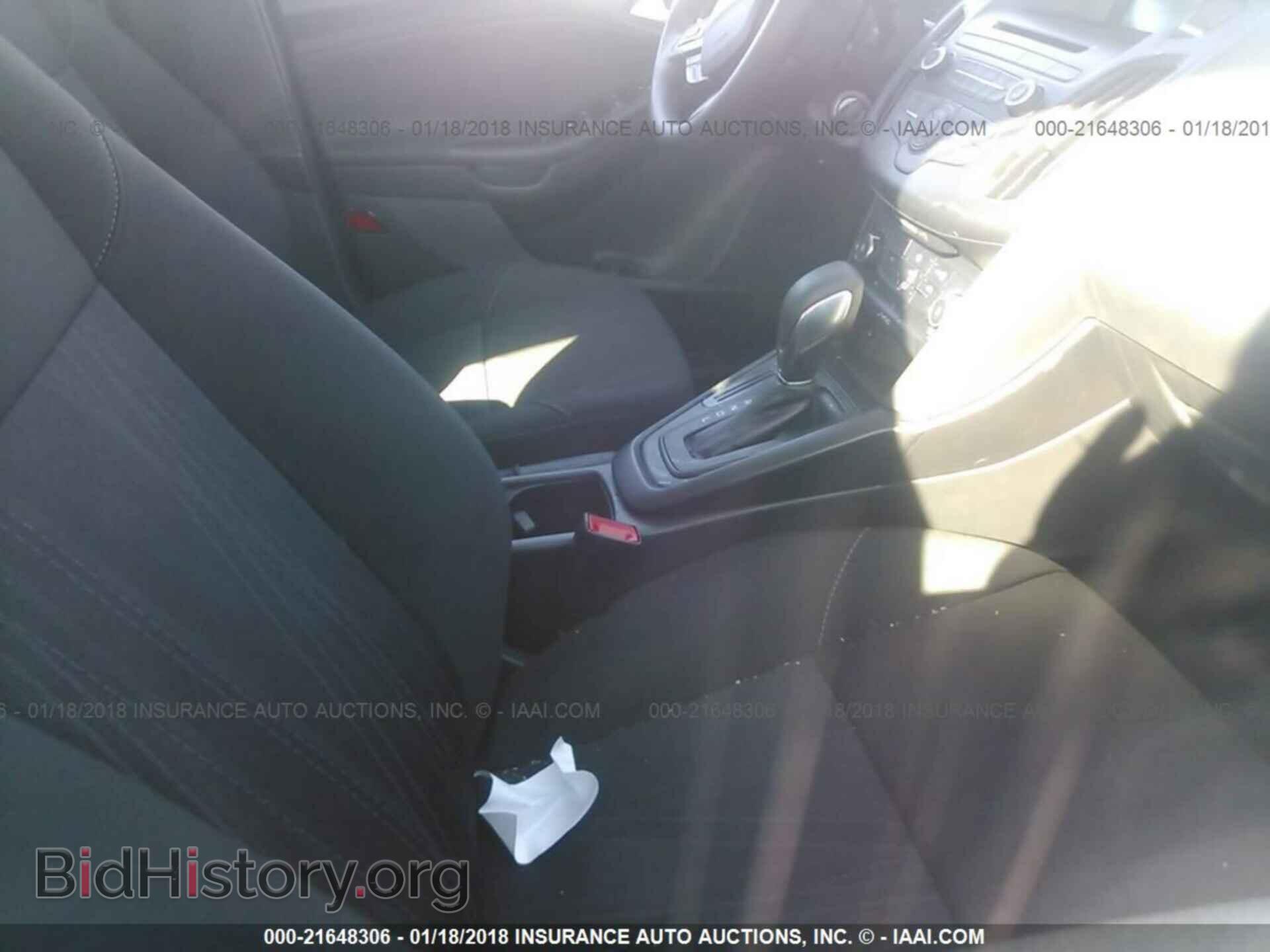 2017 Ford Focus - VIN: 1FADP3F29HL291766 - Фото 5