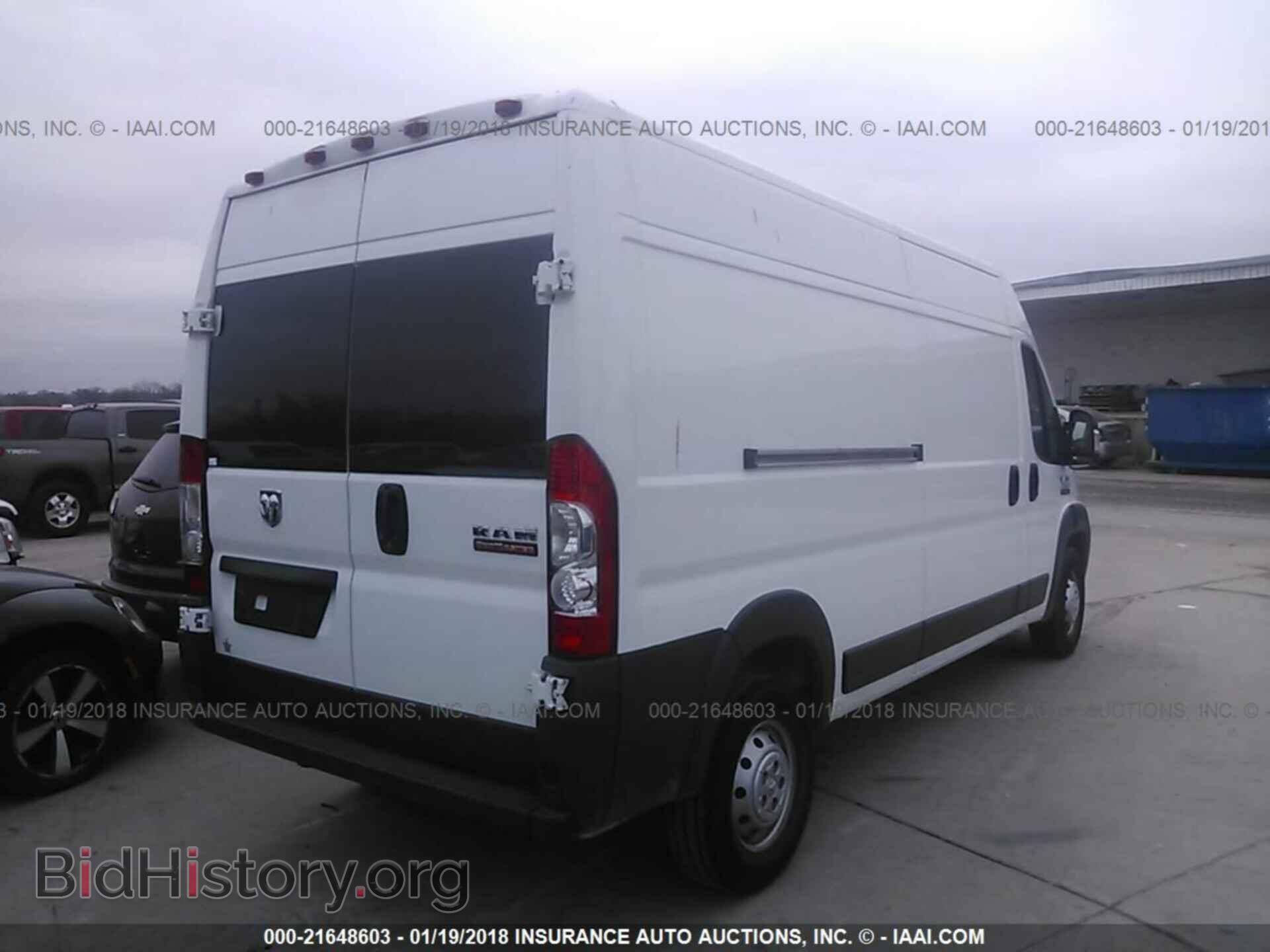 2017 Ram Promaster 2500 - VIN: 3C6TRVDG6HE529714 - Фото 4