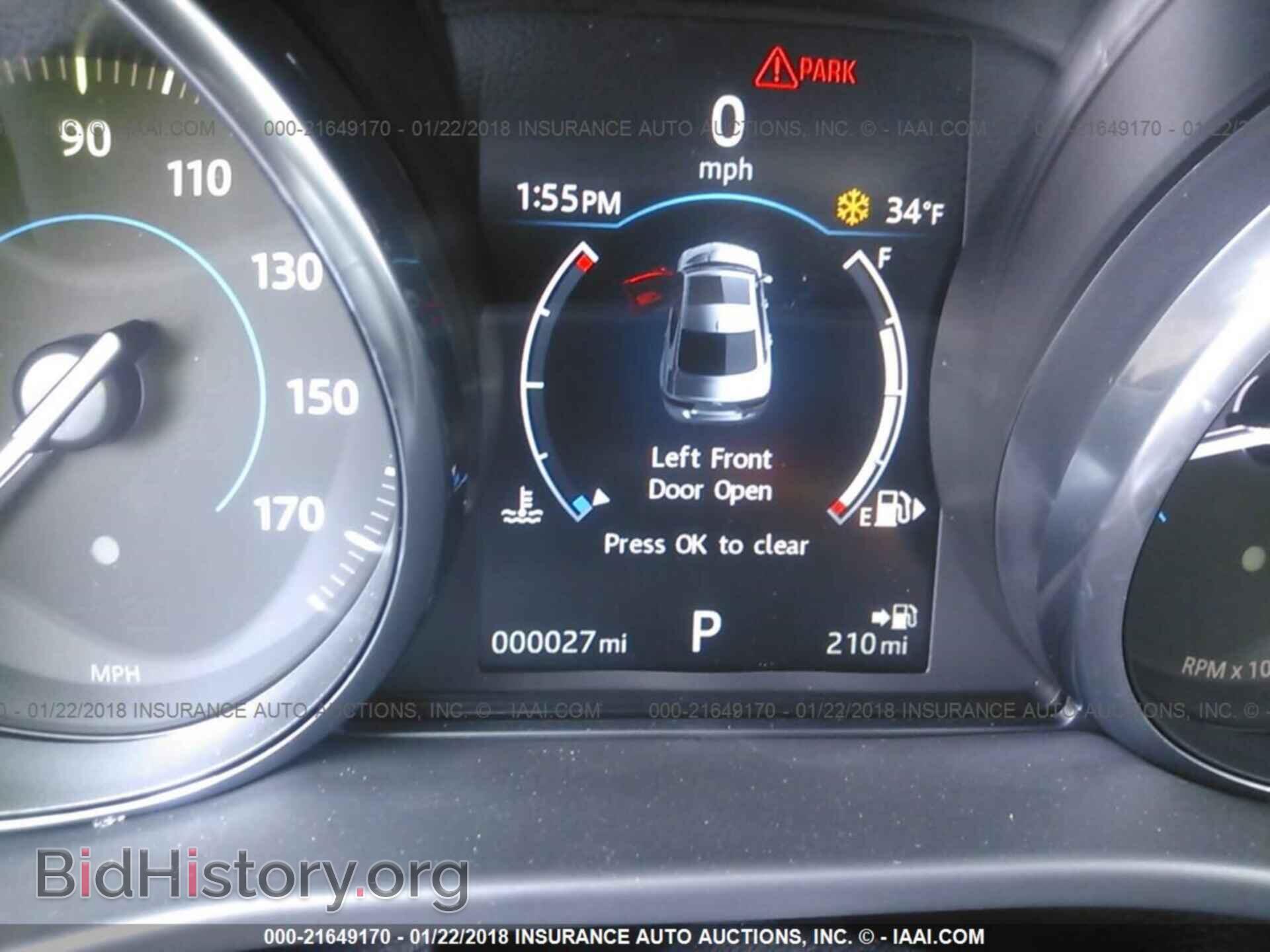 2017 Jaguar Xe - VIN: SAJAE4BG9HA968841 - Фото 7