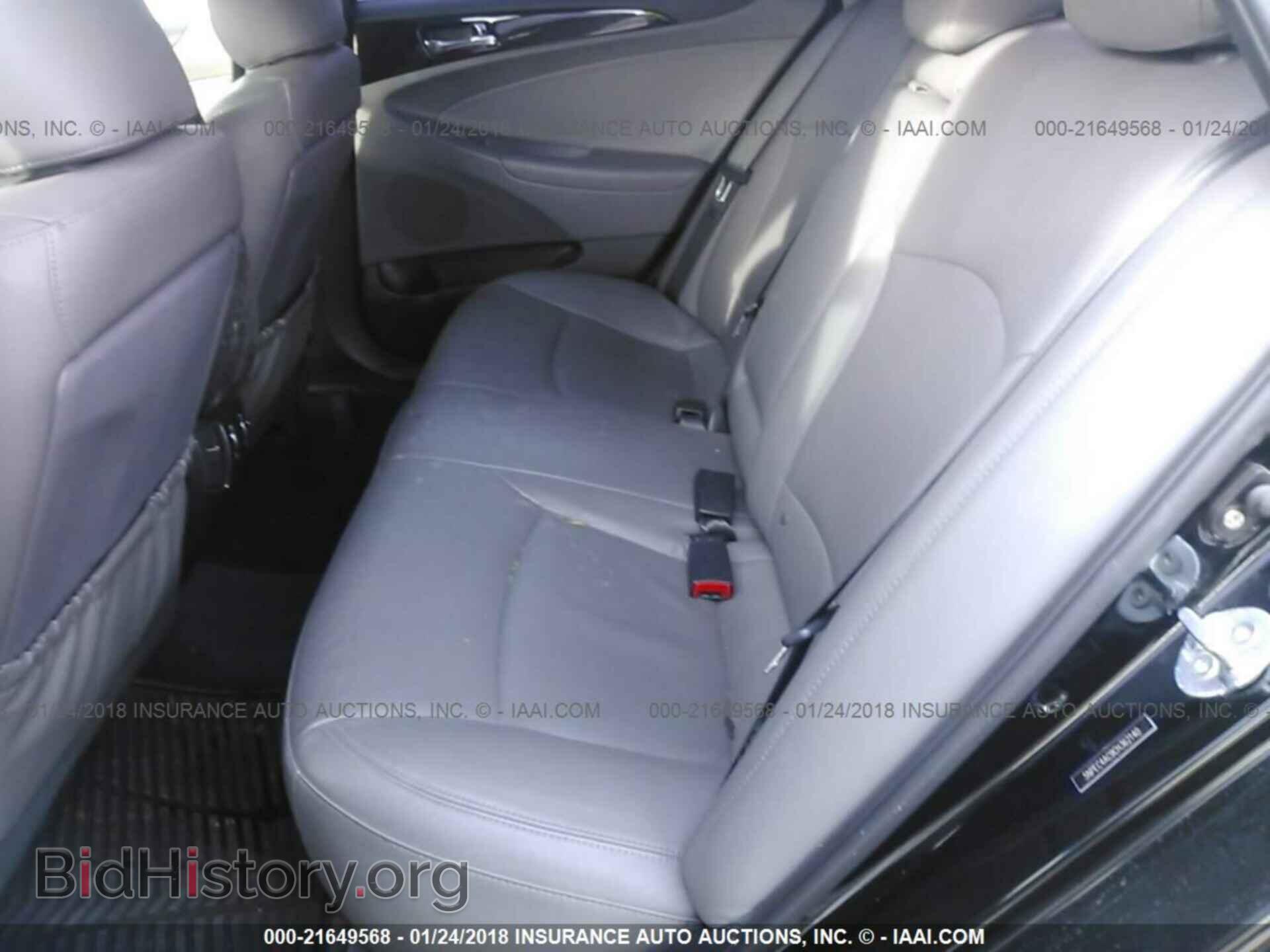 2012 Hyundai Sonata - VIN: 5NPEC4AC9CH362140 - Photo 8