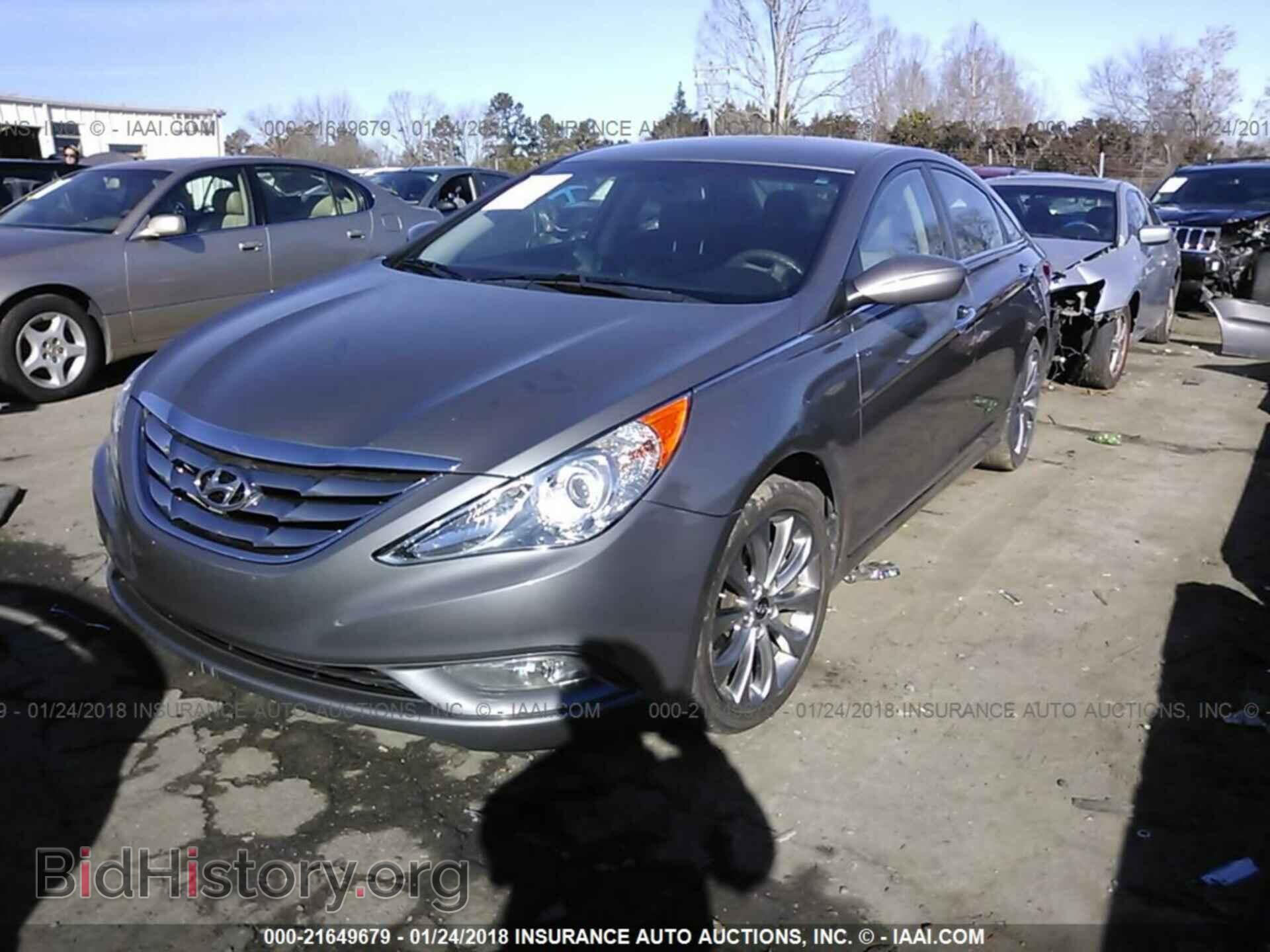 2012 Hyundai Sonata - VIN: 5NPEC4AC0CH339166 - Photo 2