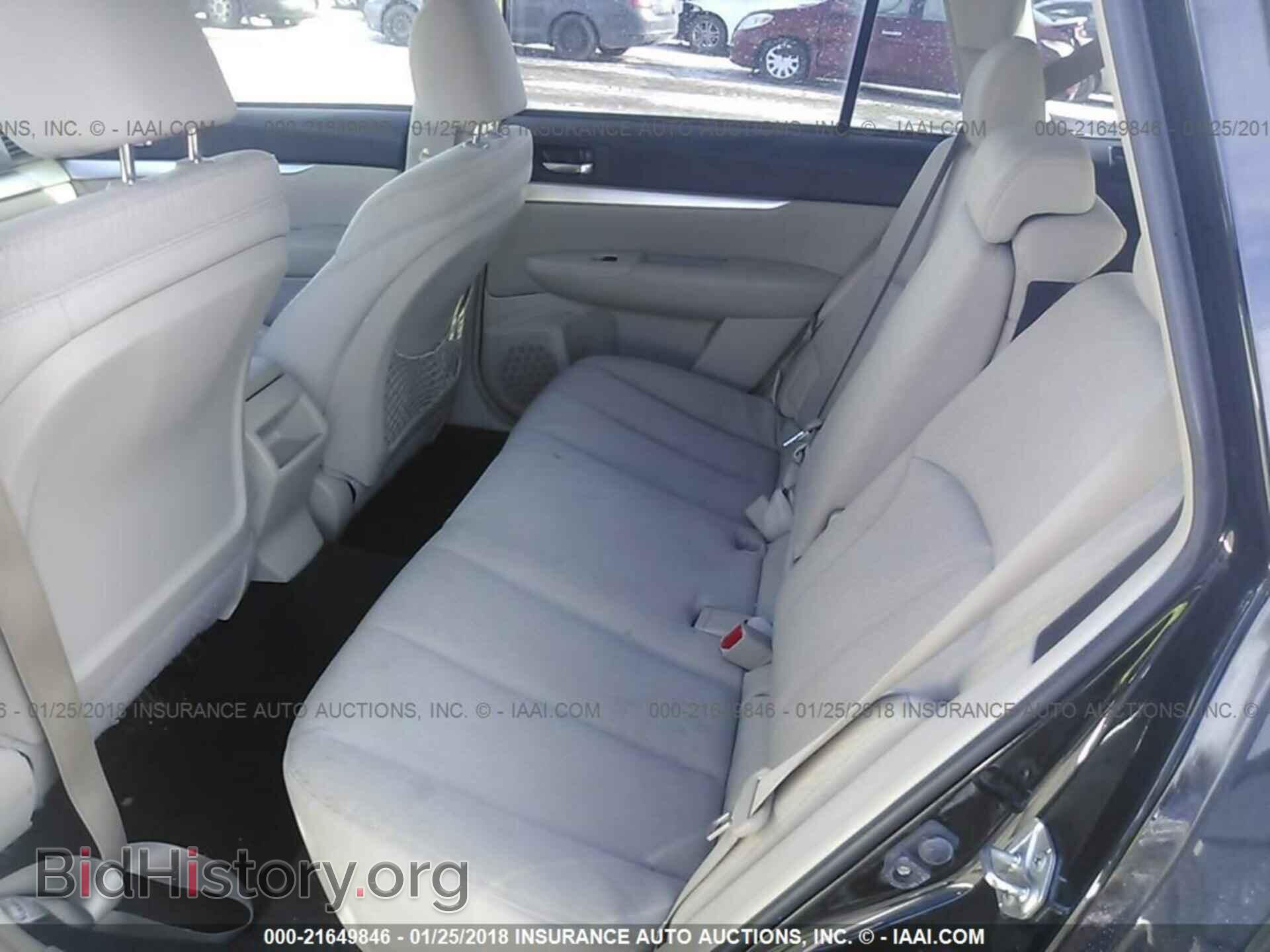 2011 Subaru Outback - VIN: 4S4BRBCC0B3352346 - Фото 8