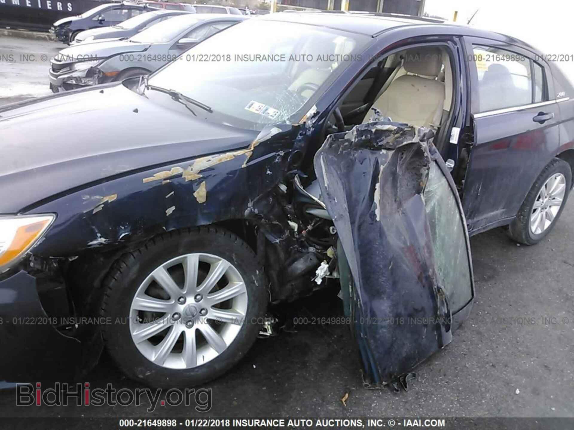 2013 Chrysler 200 - VIN: 1C3CCBBB0DN656954 - Photo 6