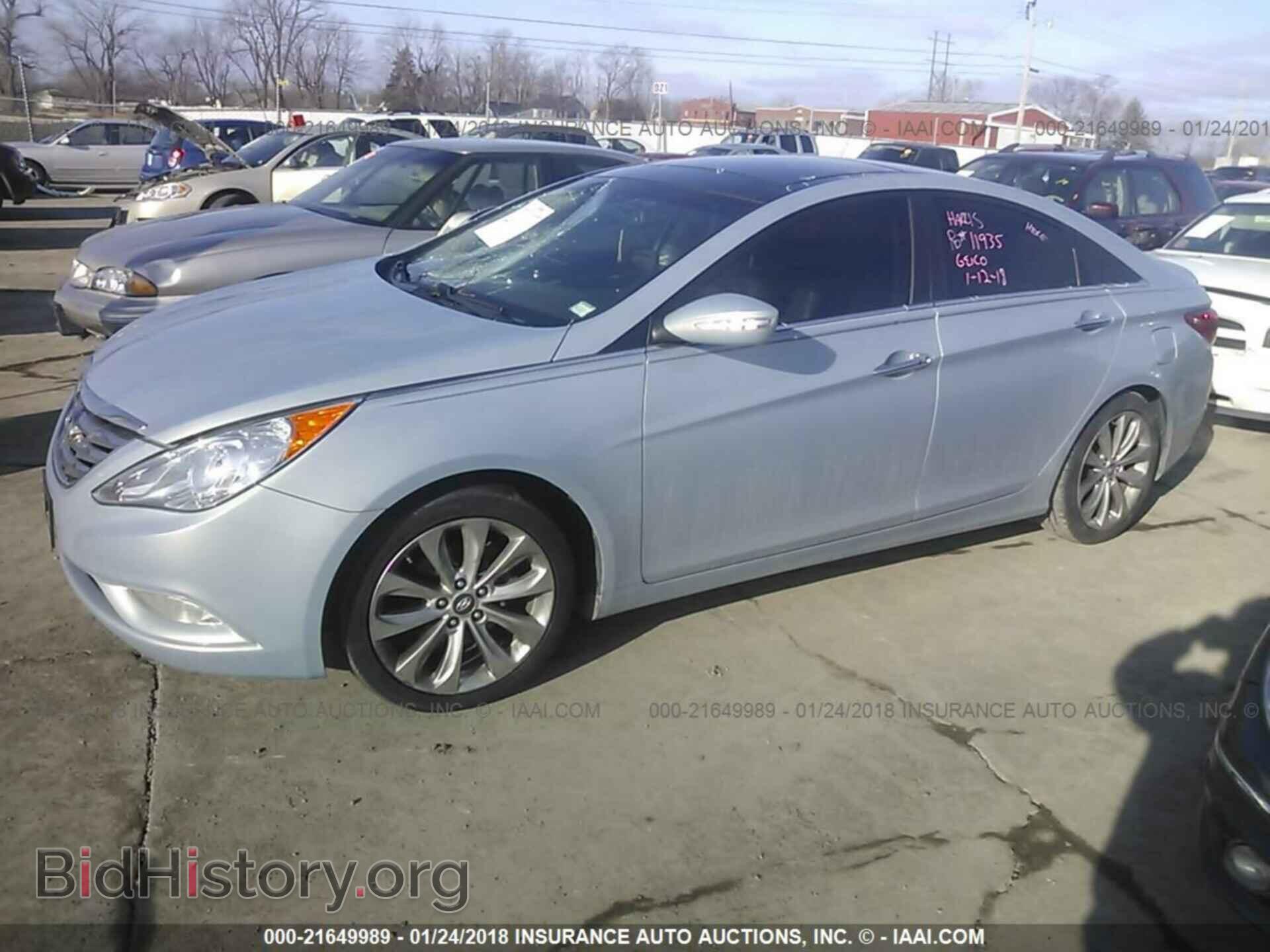 2012 Hyundai Sonata - VIN: 5NPEC4AB7CH466780 - Фото 2
