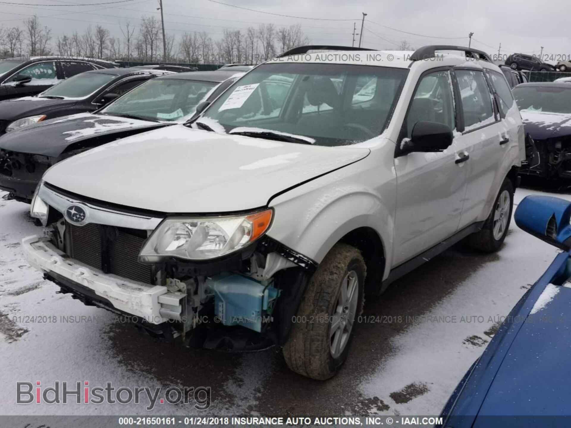 2012 Subaru Forester - VIN: JF2SHABC1CG415873 - Фото 2